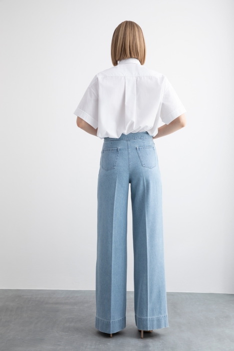 Gizia Denim Trousers With Contrasting Stitching Detail Waist Buckle Accessories. 5