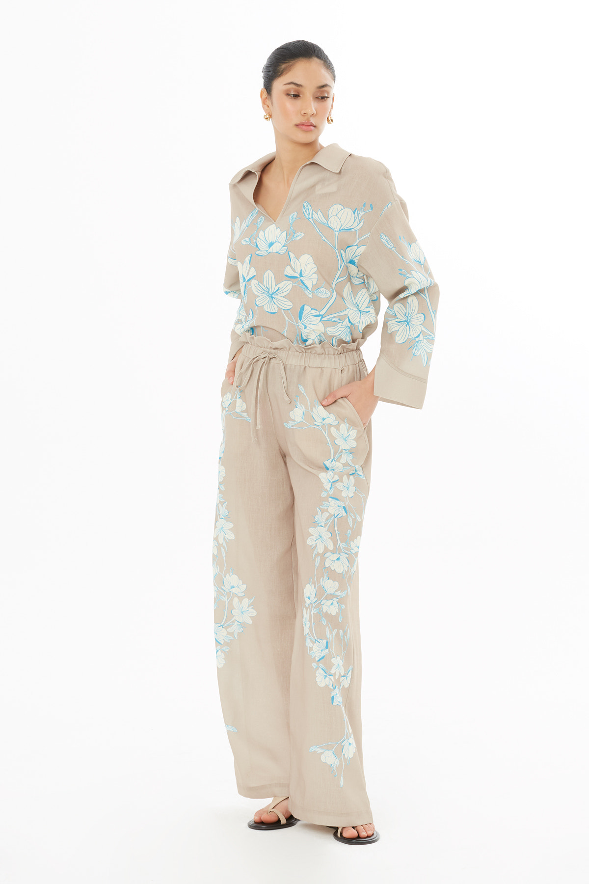 Çiçek Desenli Rahat Kesim Pantolon