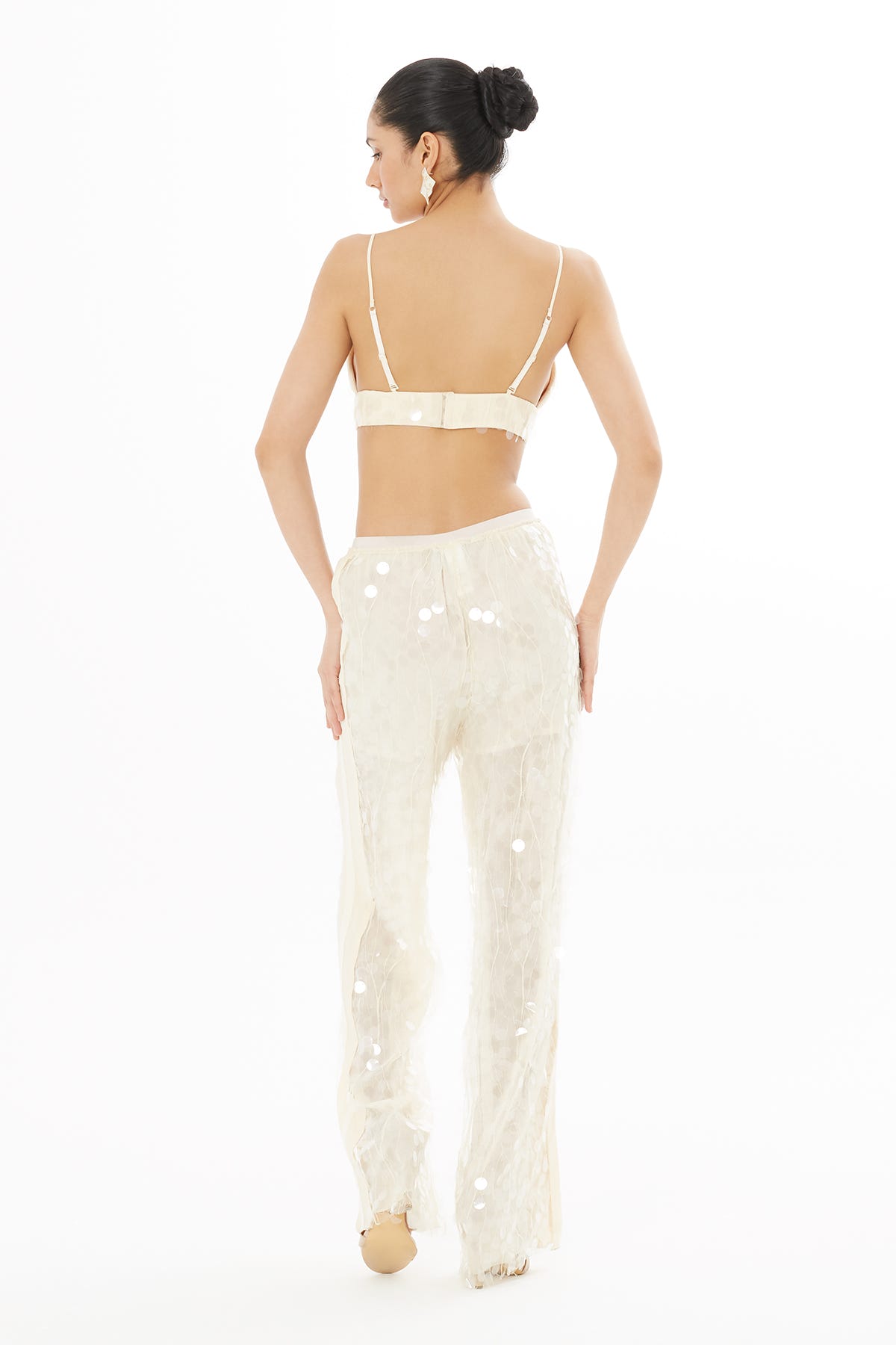 Önden Bağlamalı Payetli Bluz