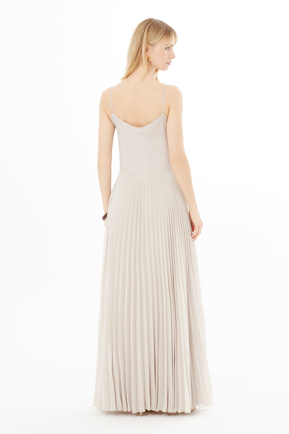 İnce Askılı Pliseli Uzun Elbise