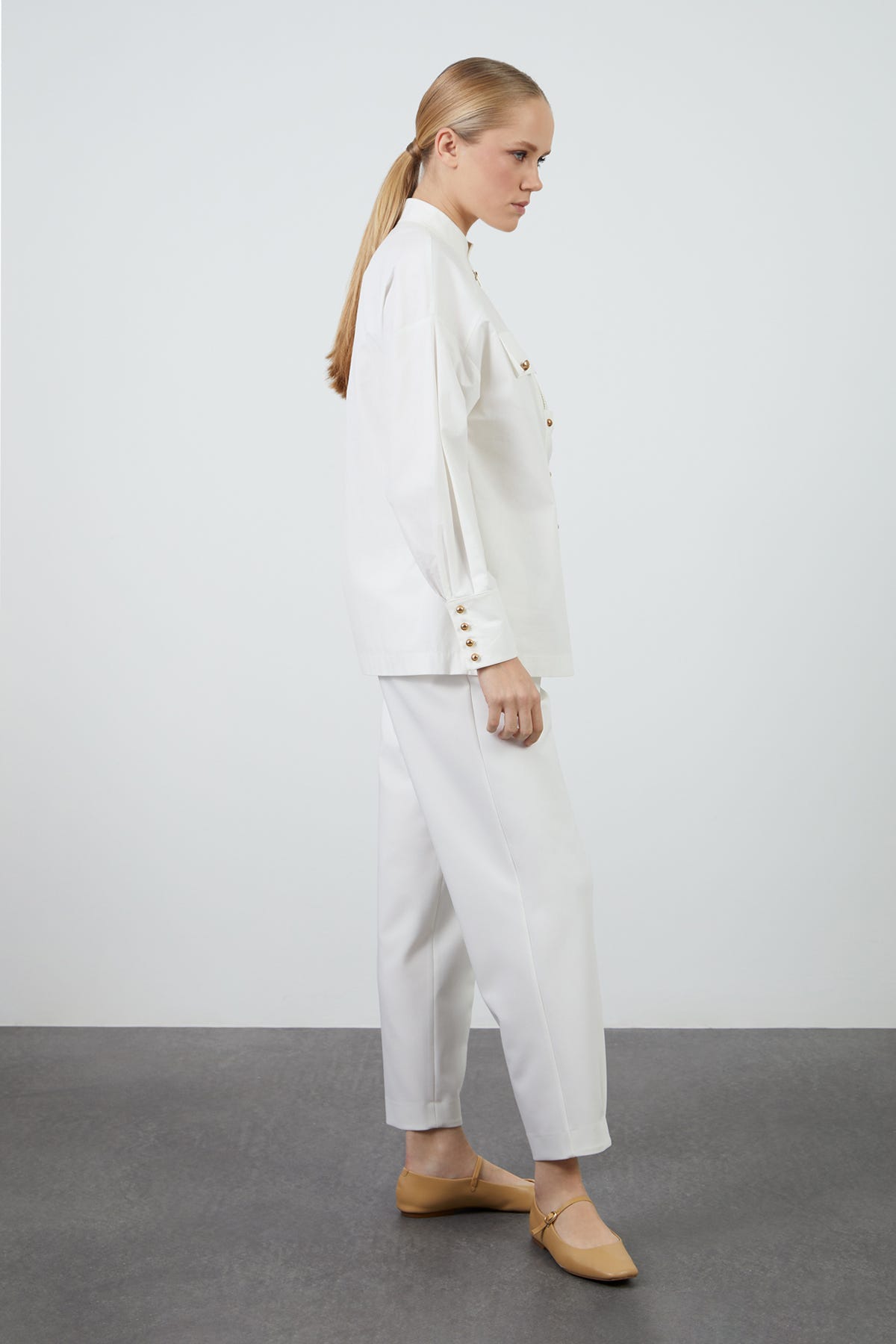 Fermuar Ve Düğme Detaylı Önü Baskılı Gömlek