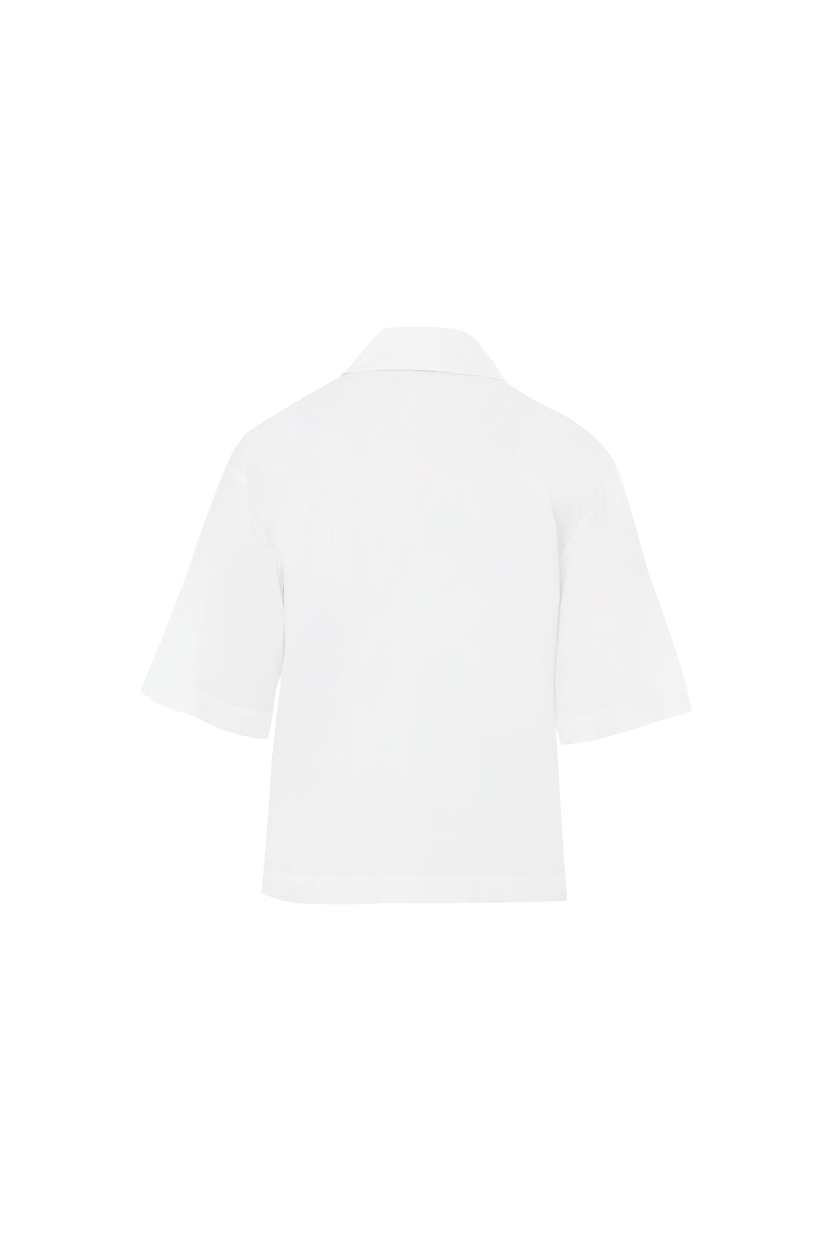 Çiçek Detaylı Beyaz Gömlek