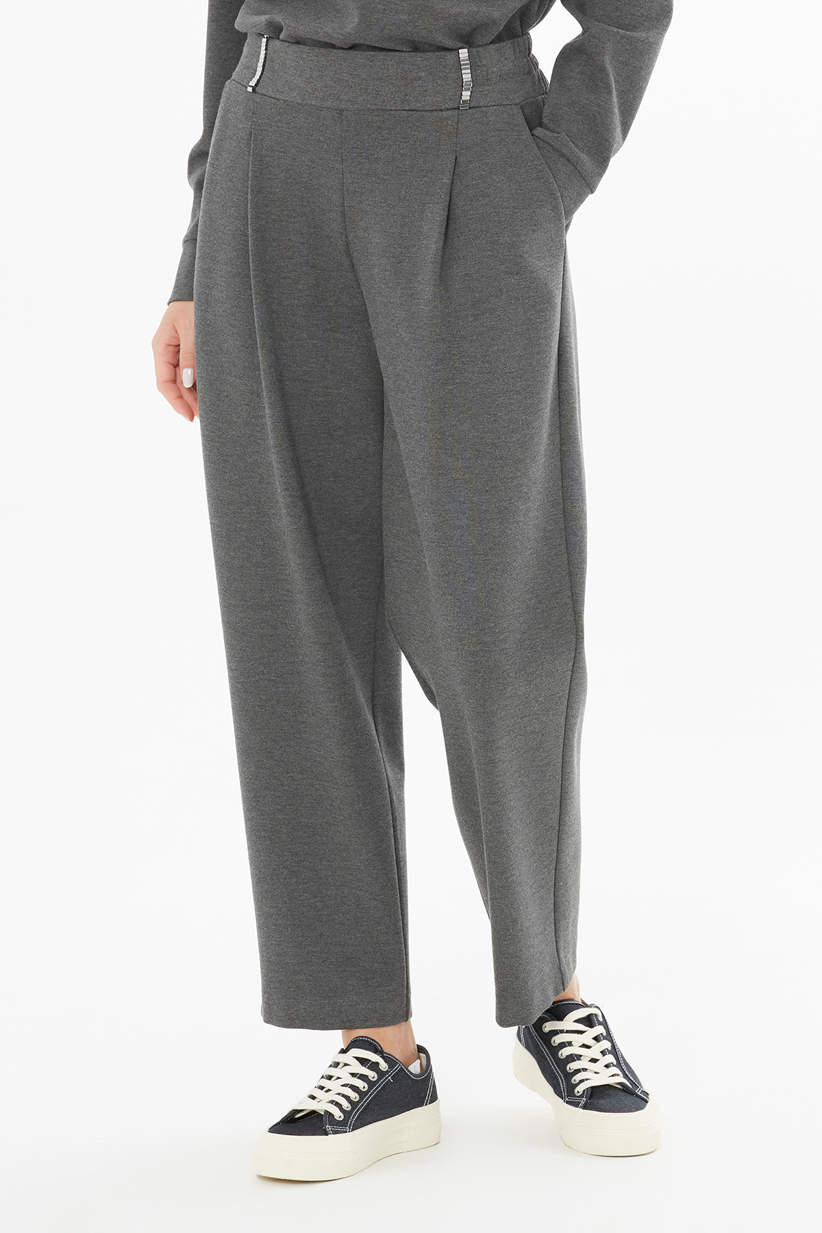 İşleme Detaylı Bileği Lastikli Eşofman Altı