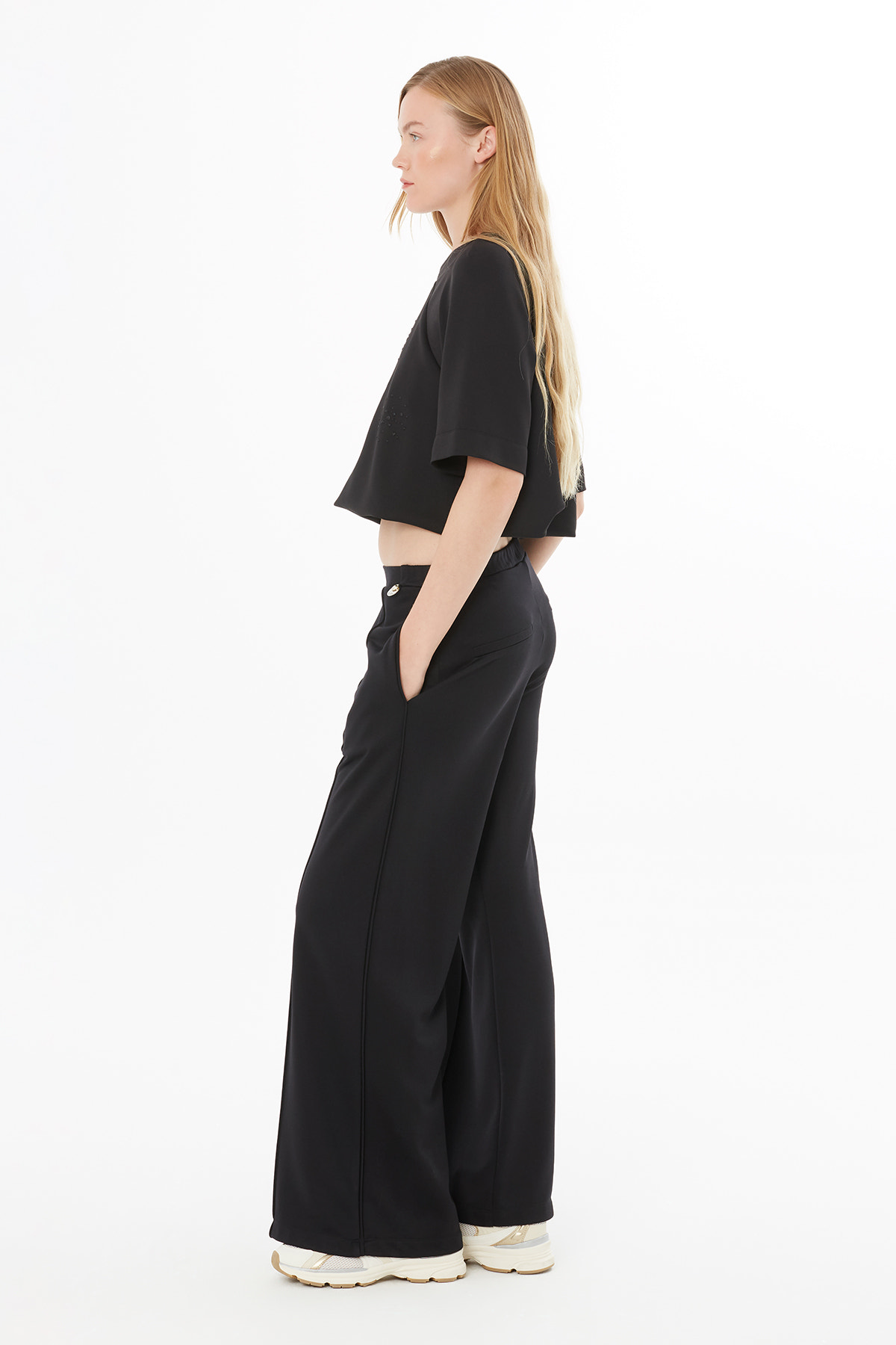 Dikiş Detaylı Logolu Eşofman Altı