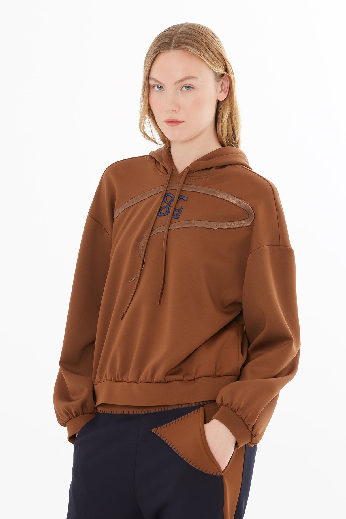 G Logolu Nakışlı Sweatshirt