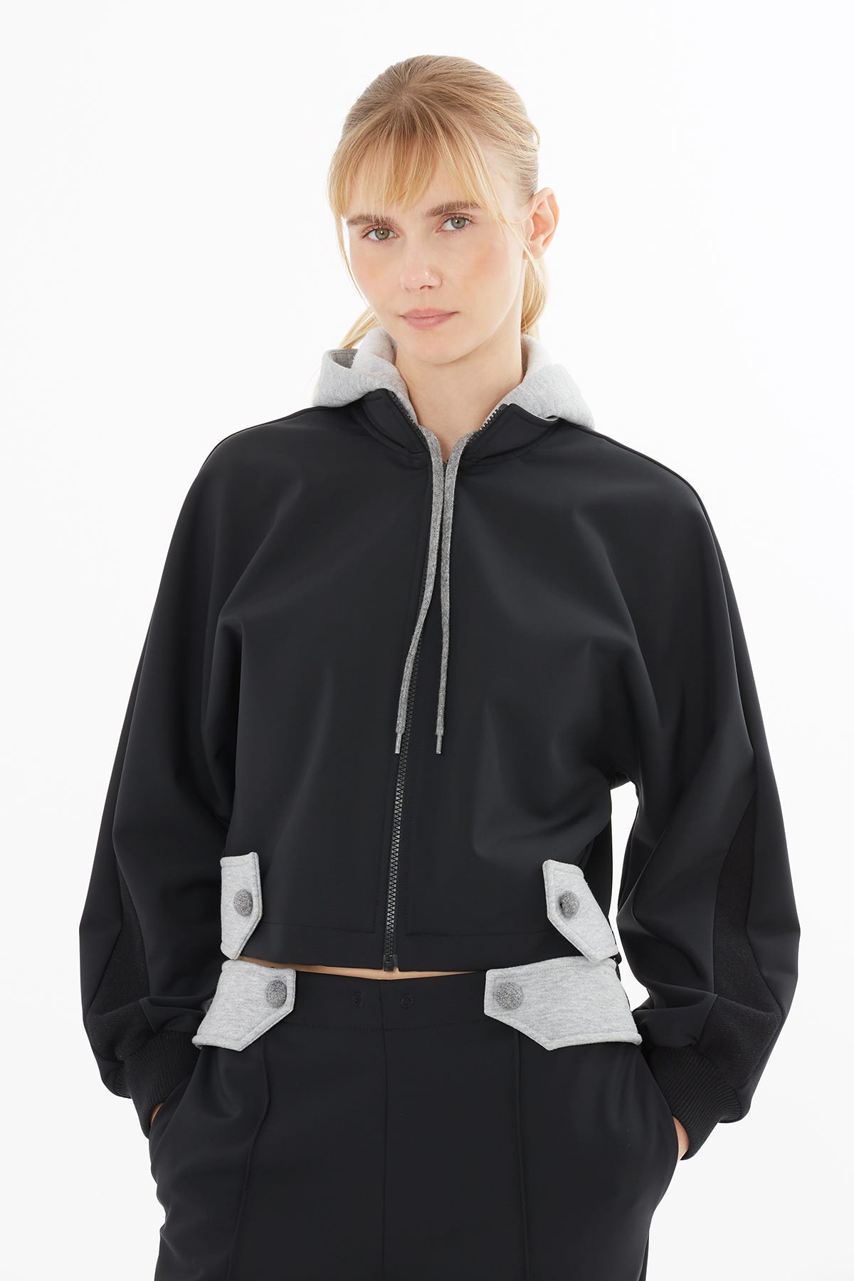 Kontras Detaylı Apoletli Ceket