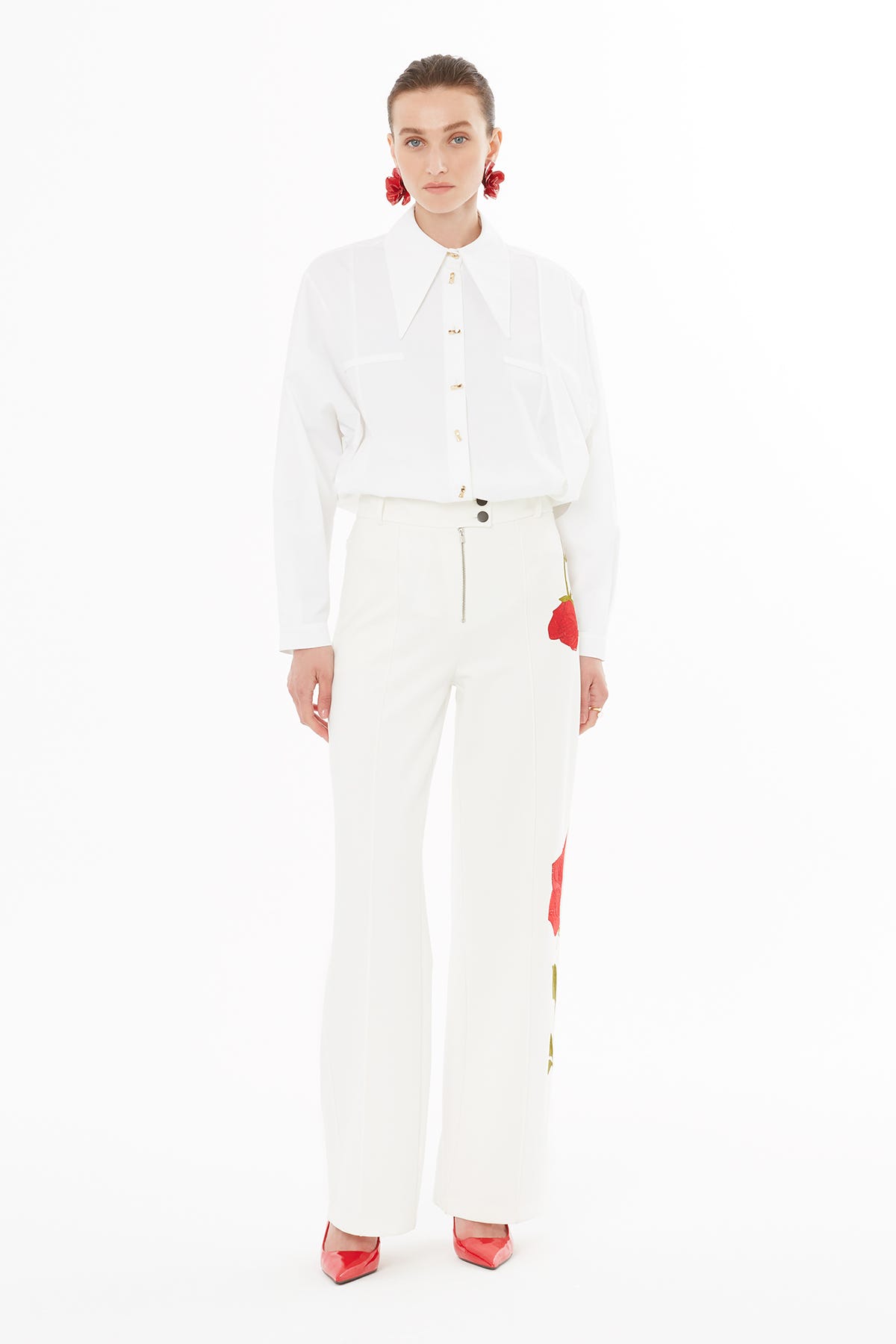 Ön Beden Gül Nakışlı Pantolon