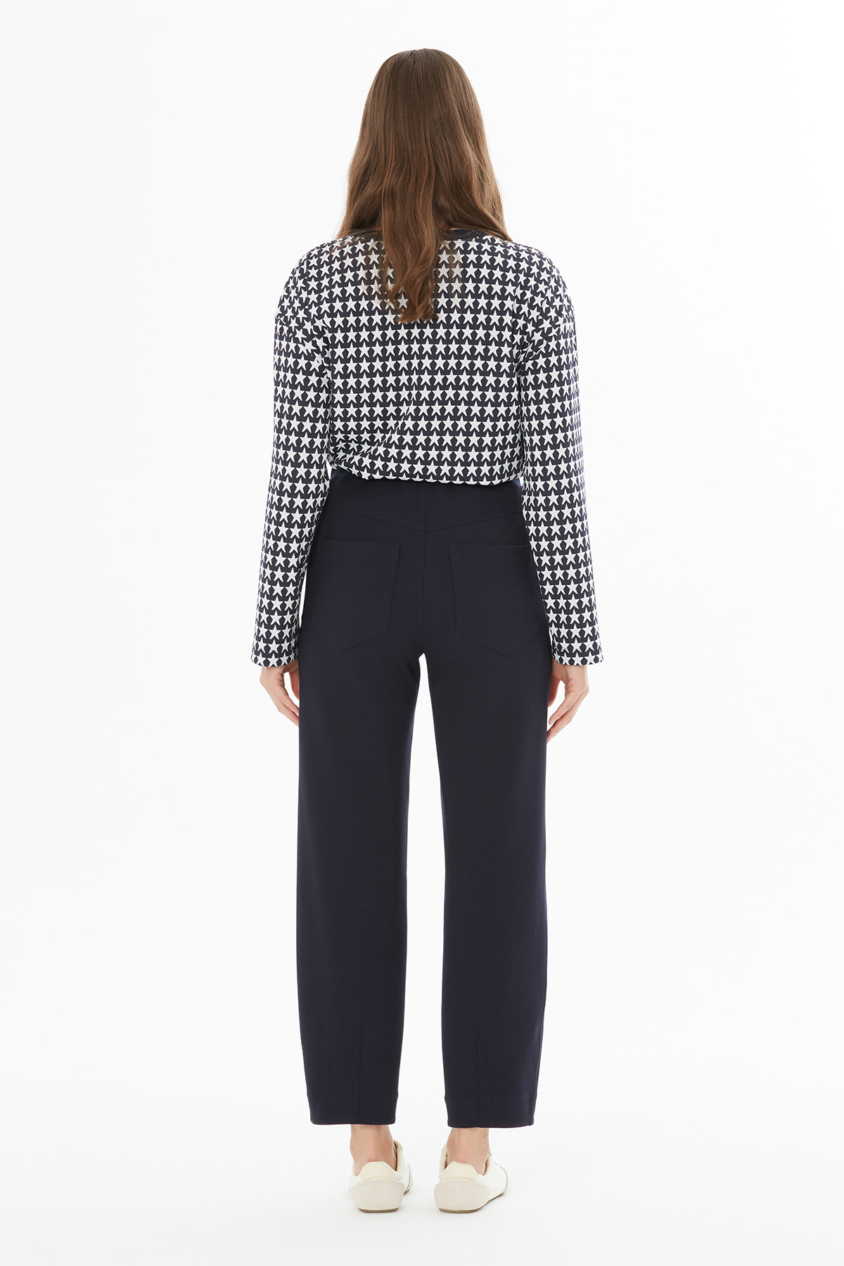 Yanları Çizgi Detaylı Pantolon