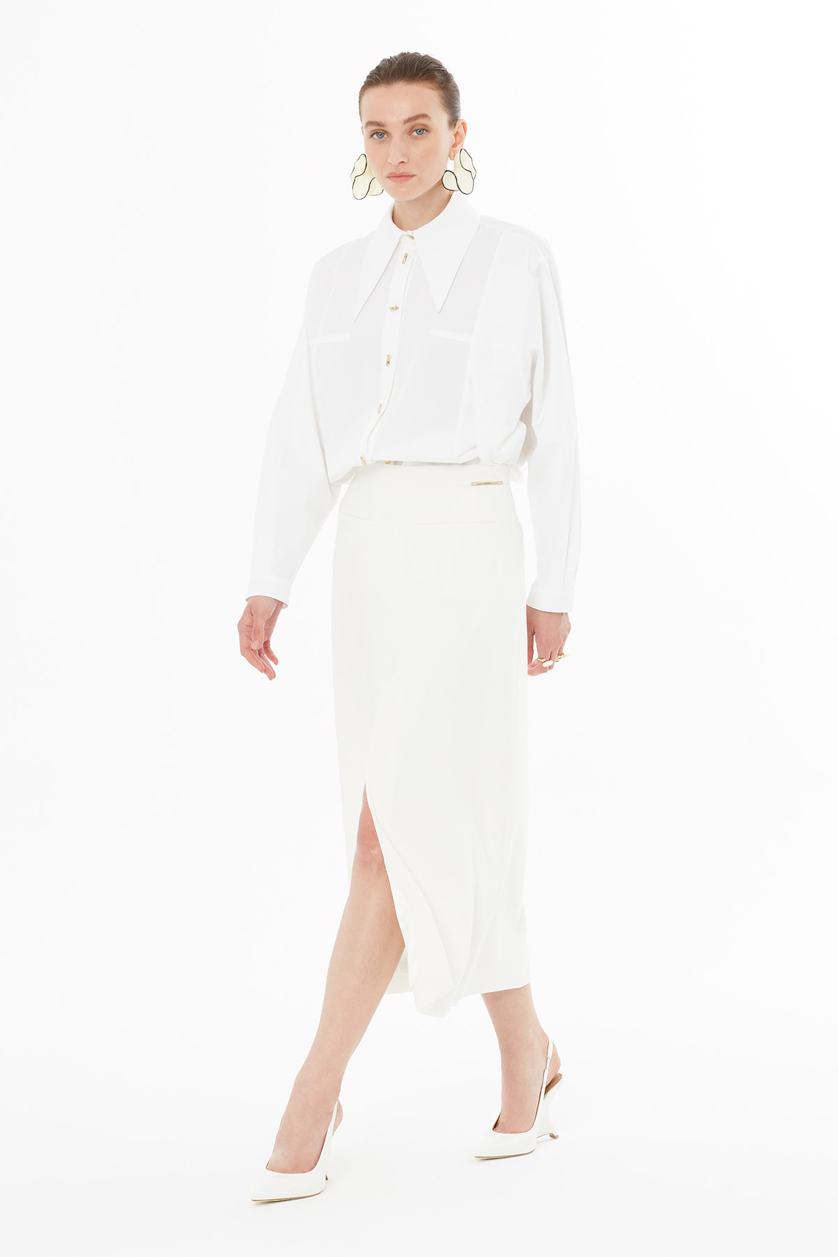 Logo Detaylı Yırtmaçlı Kalem Etek