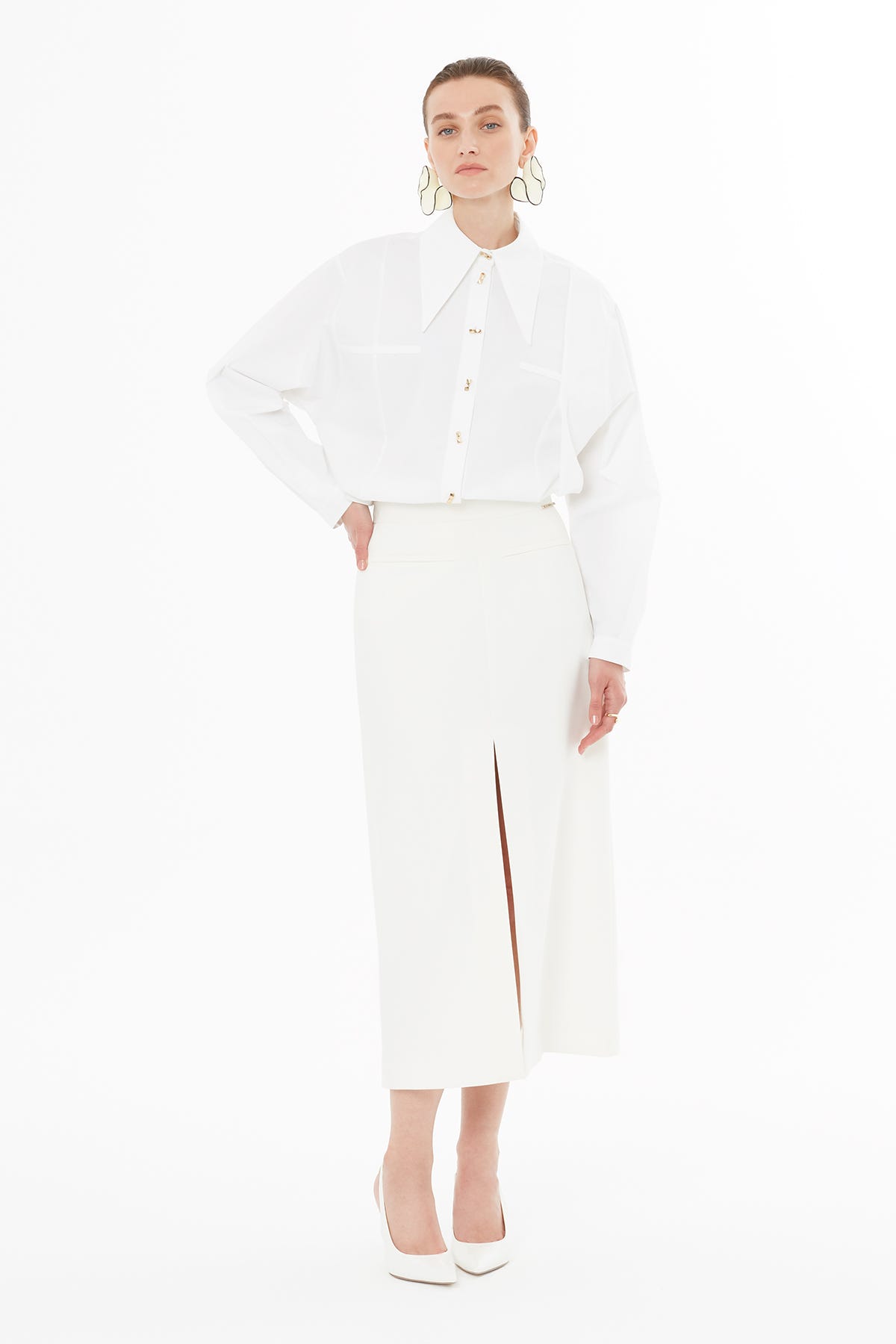 Logo Detaylı Yırtmaçlı Kalem Etek