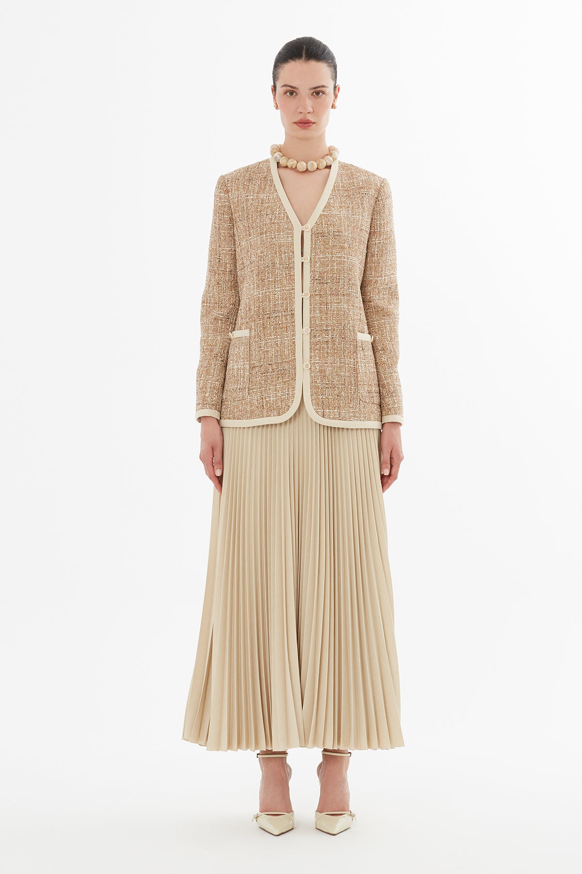 Düğme Kapamalı Ceket Ve Piliseli Etek Takım