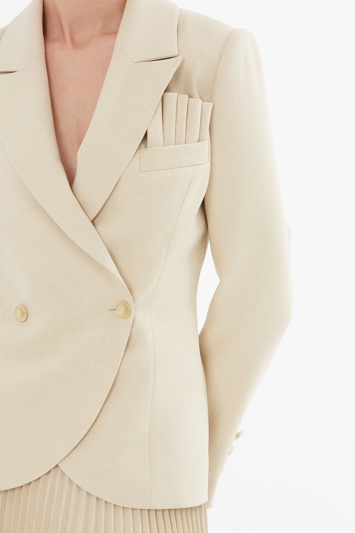 Kruvaze Kapamalı Ceket Ve Pliseli Etek