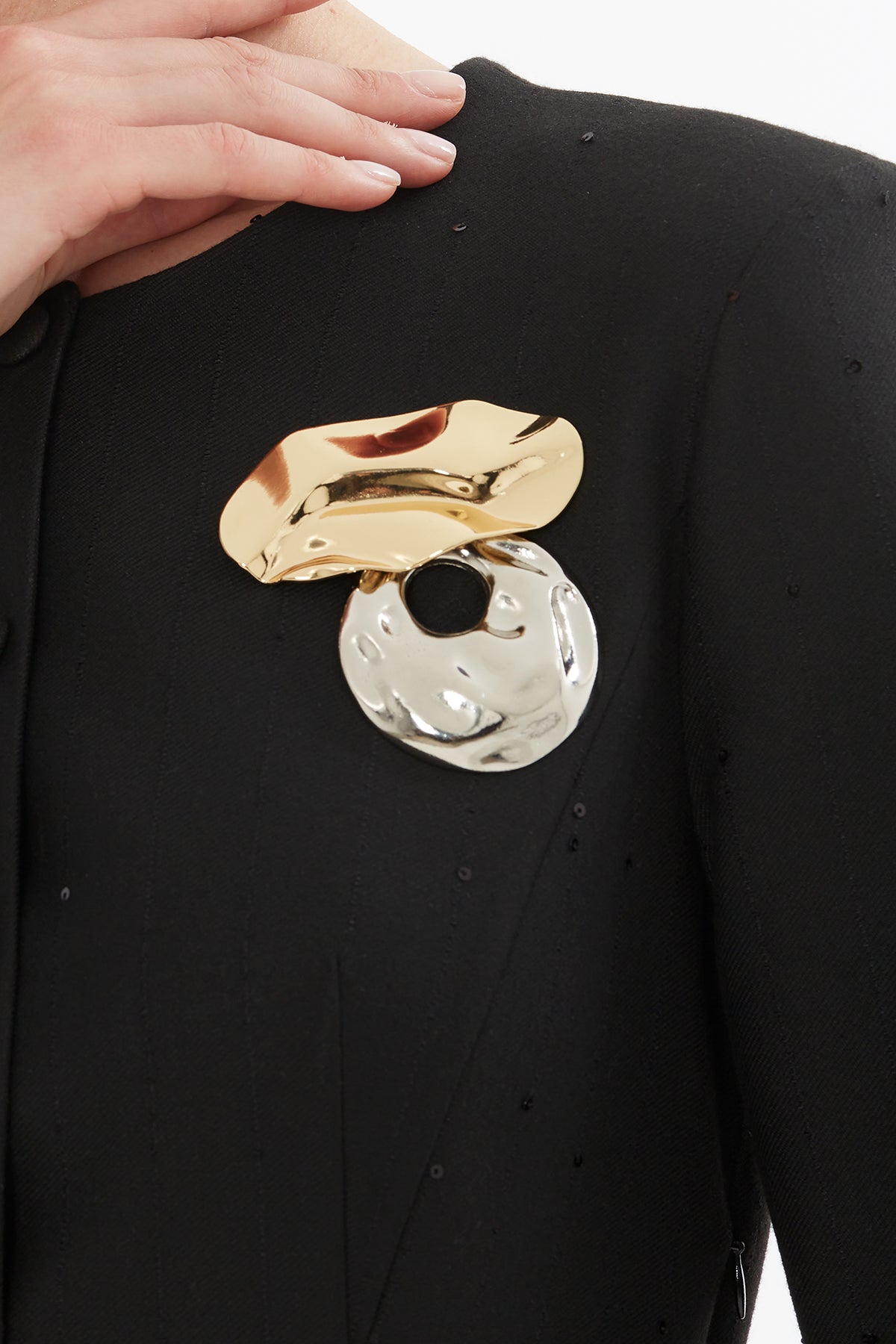 Düğmeli Broşlu Midi Boy Elbise