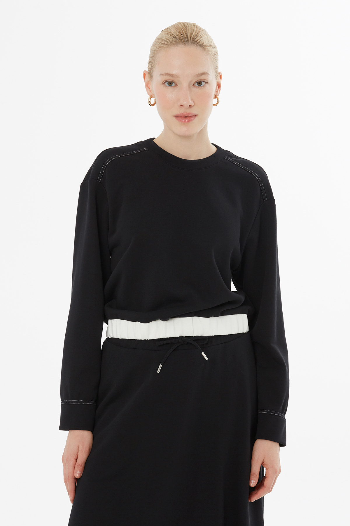 Beli Lastikli Kordonlu  Etekli Takım