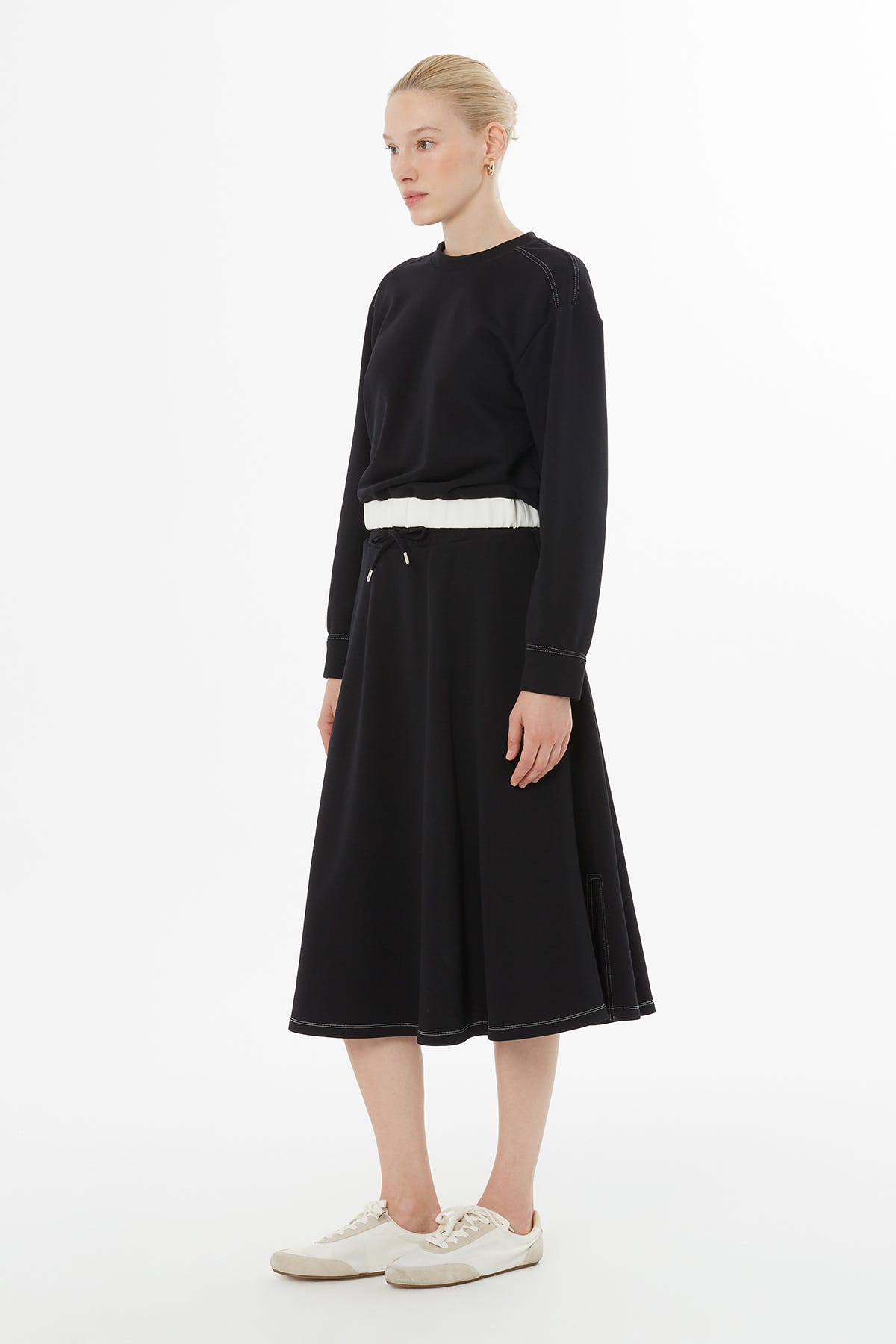 Beli Lastikli Kordonlu  Etekli Takım