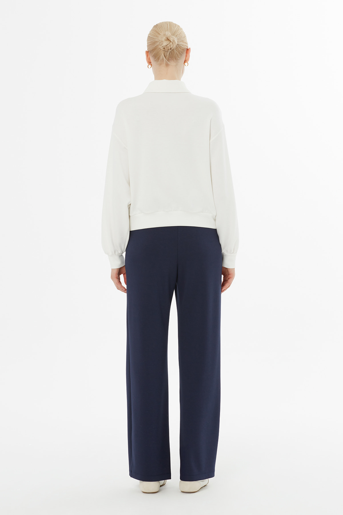 Düğmeli Uzun Kol Bluz ve Eşofman Takımı