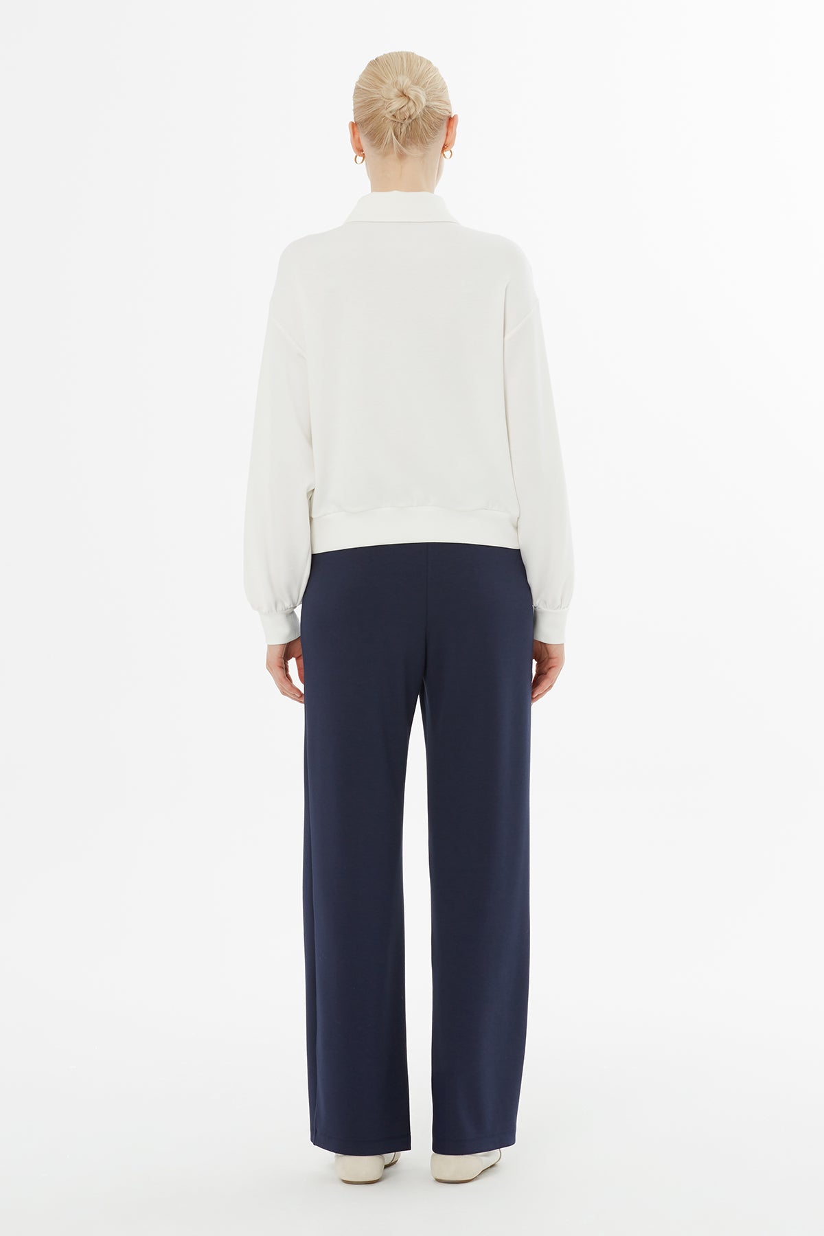 Düğmeli Uzun Kol Bluz ve Eşofman Takımı