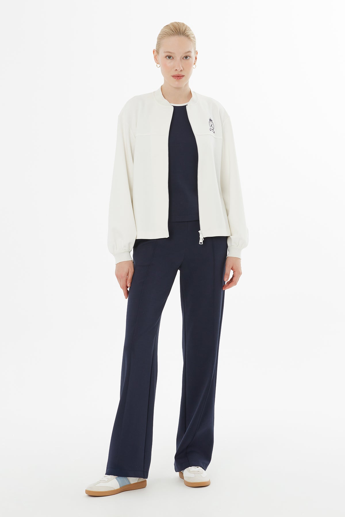 Fermuarlı Triko Yakalı Eşofman Takımı