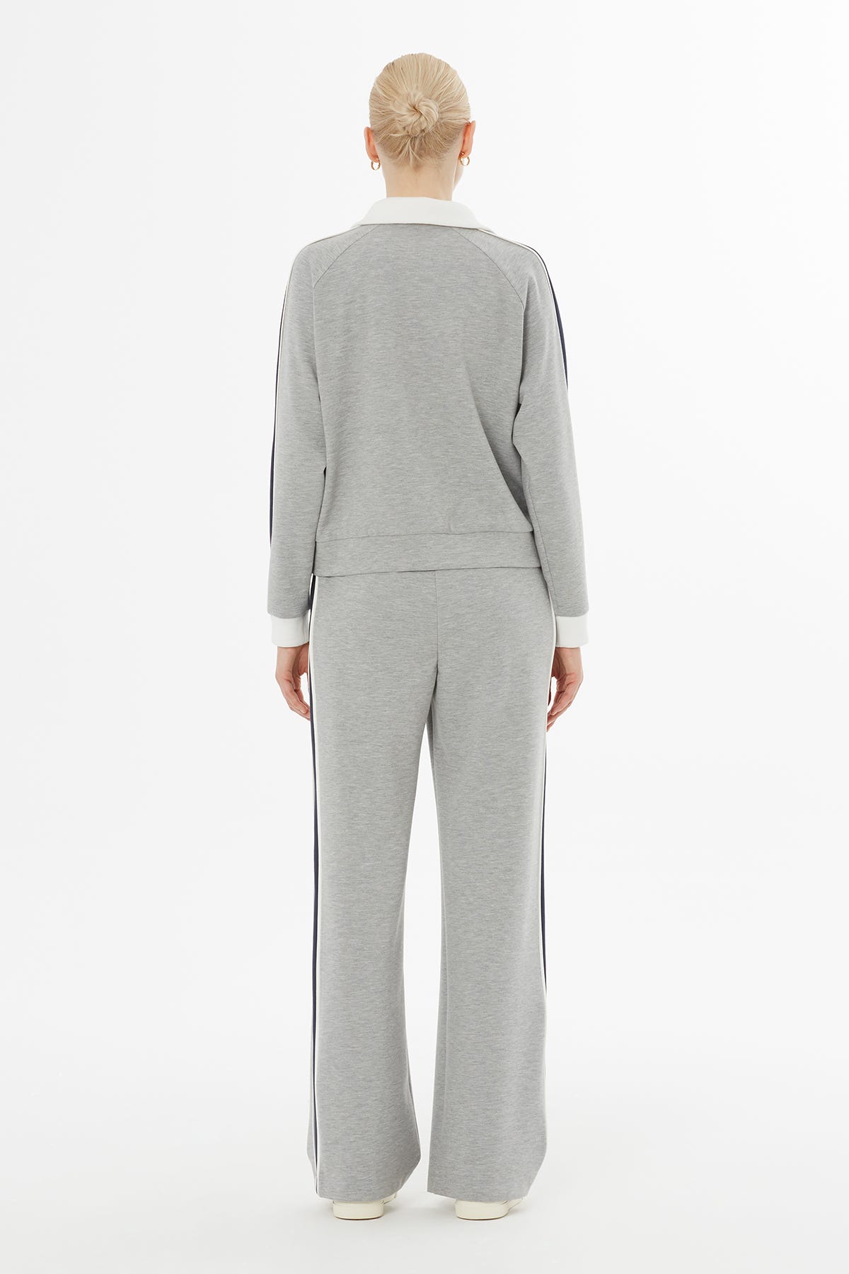 Fermuarlı Triko Yakalı Eşofman Takımı