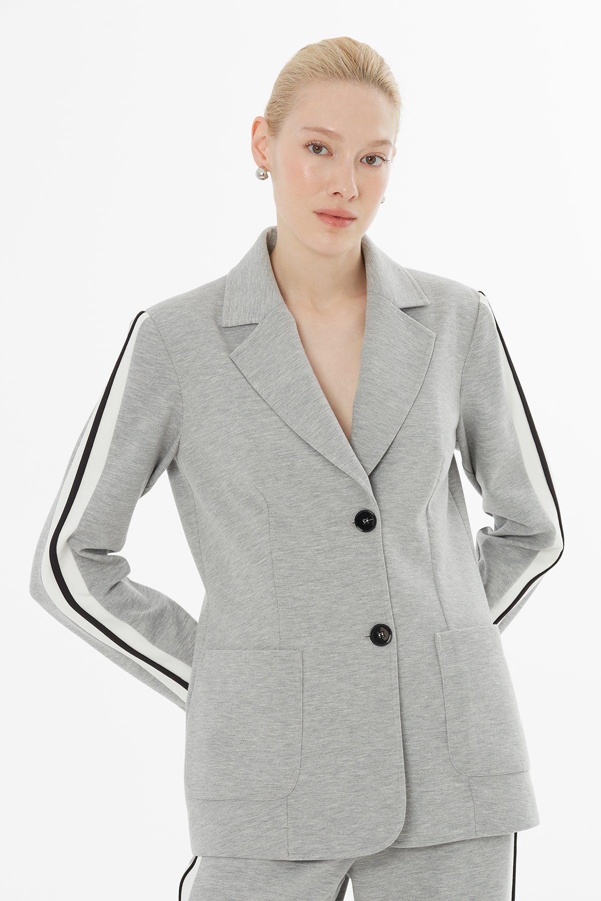 Yan Dikişler Şeritli Eşofman Takımı