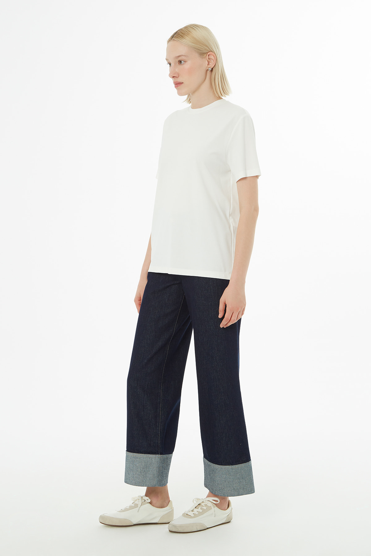 Bisiklet Yaka Kısa Kollu Basic T-shirt