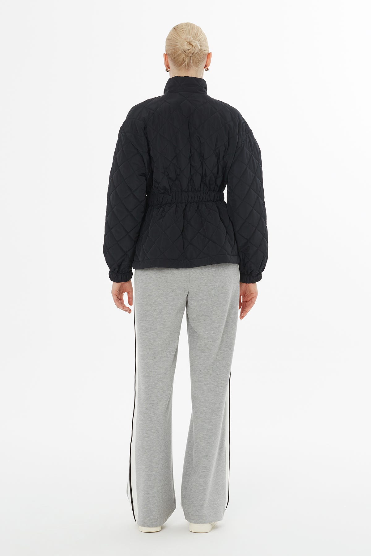 Belden Lastikli Çıtçıt Kapamalı Mont