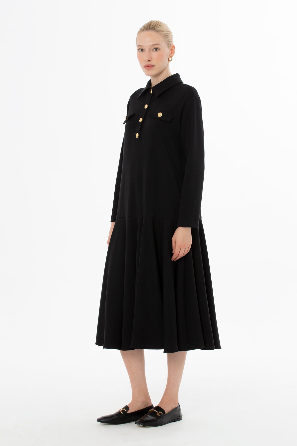 Önden Düğmeli Yakalı Midi Elbise