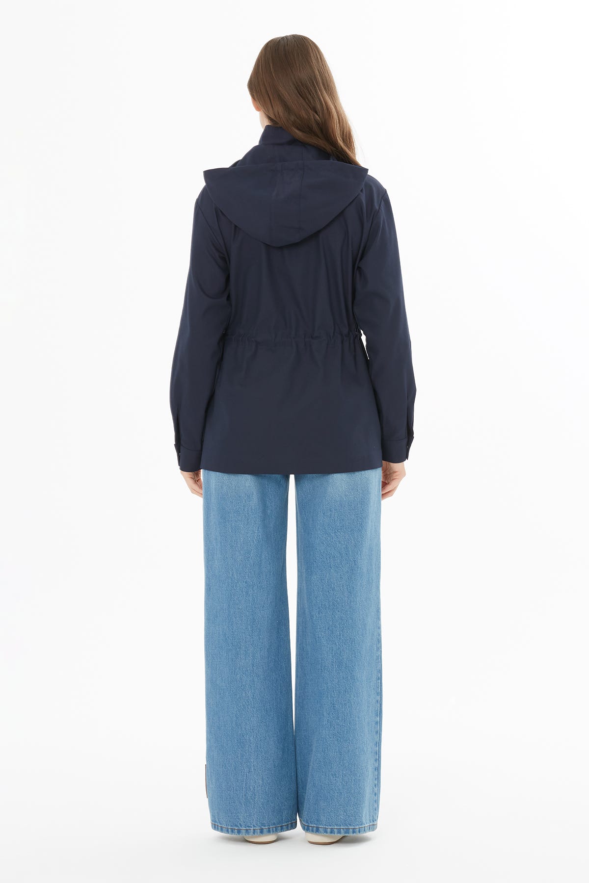 Kapüşon Yaka Belden Kordonlu Ceket