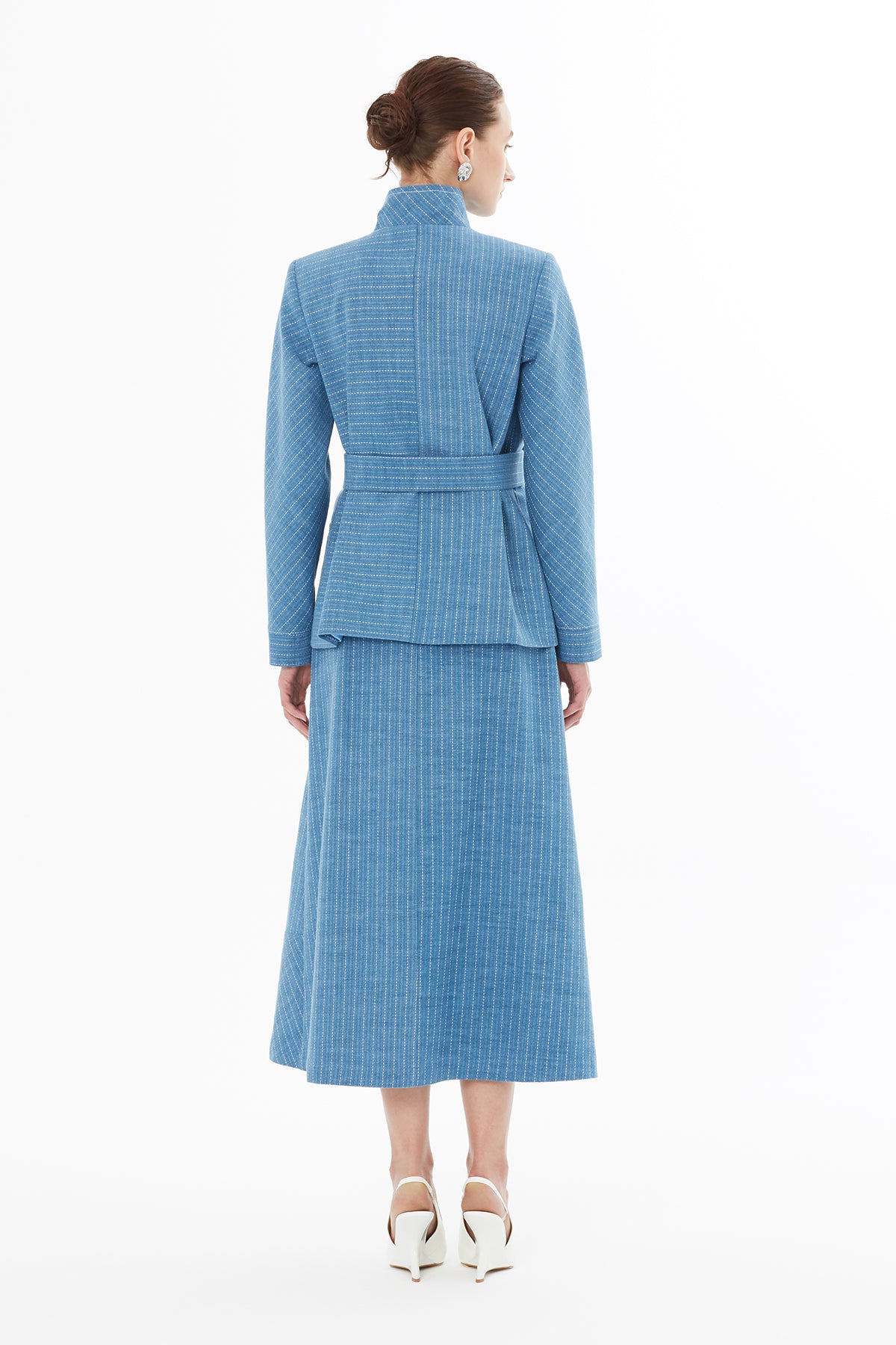 Kemer Ve Düğme Detaylı Uzun Kollu Ceket