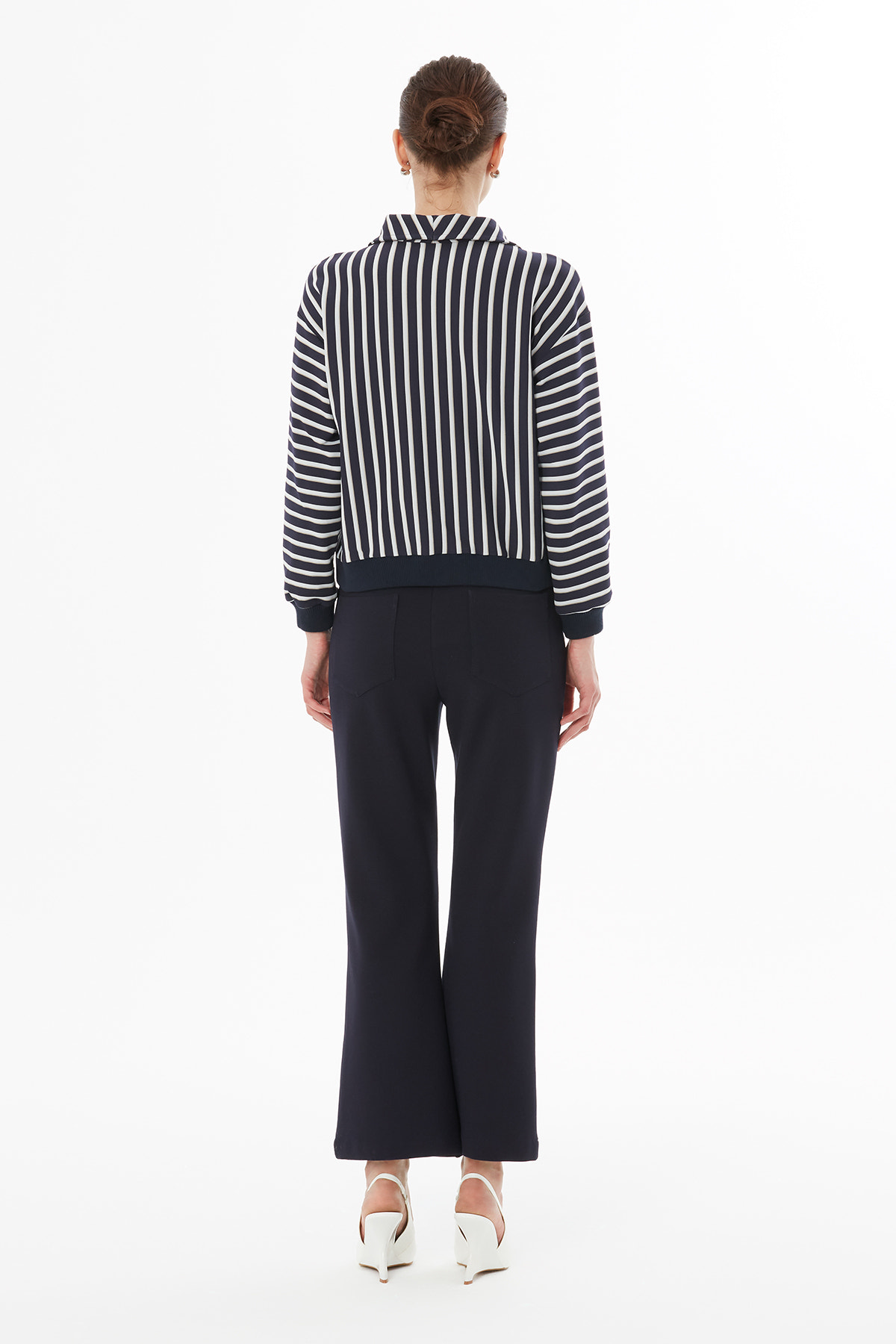 Gömlek Yakalı Fermuarlı Cep Detaylı Bluz