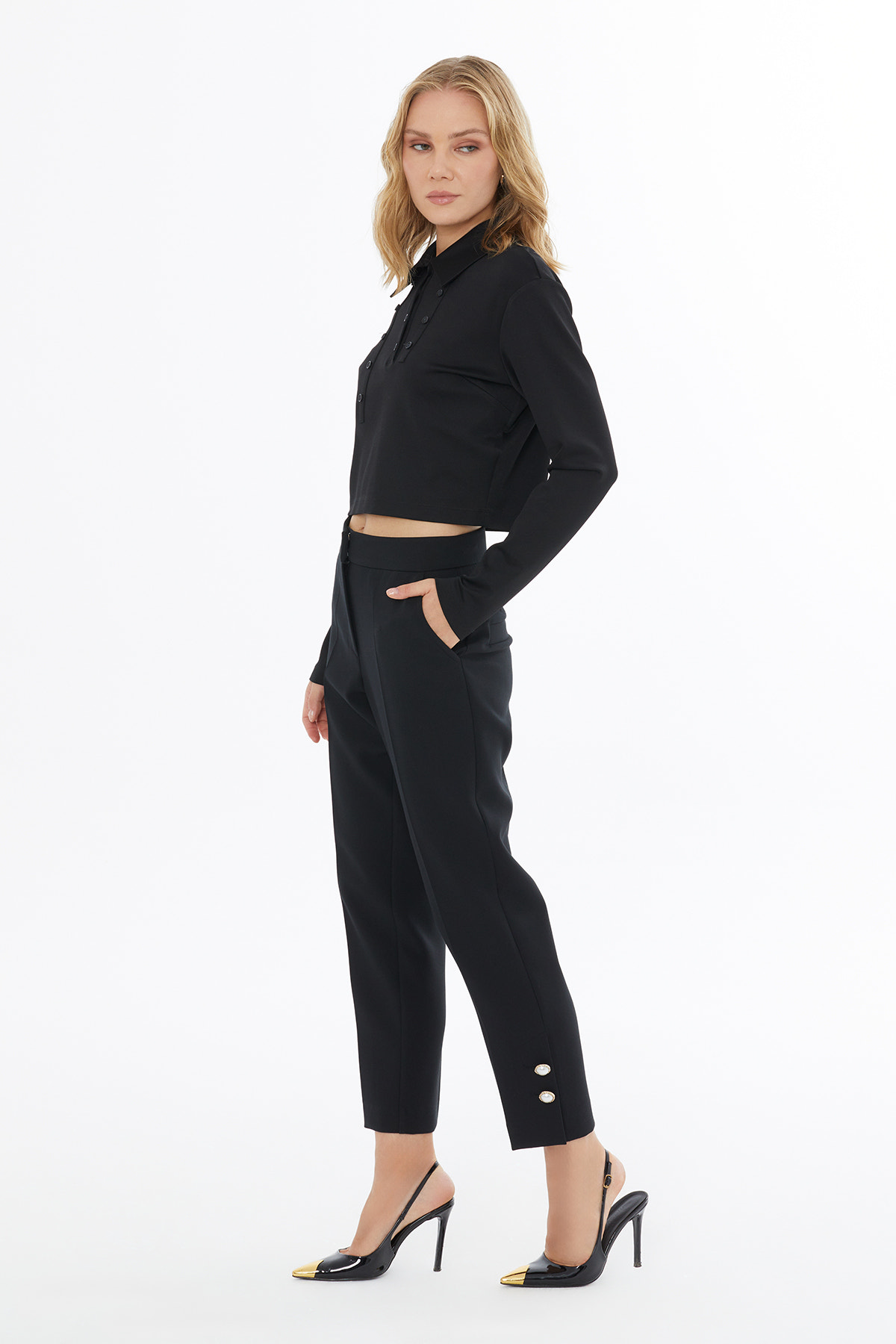 Düğme Detaylı Yüksek Bel Havuç Pantolon