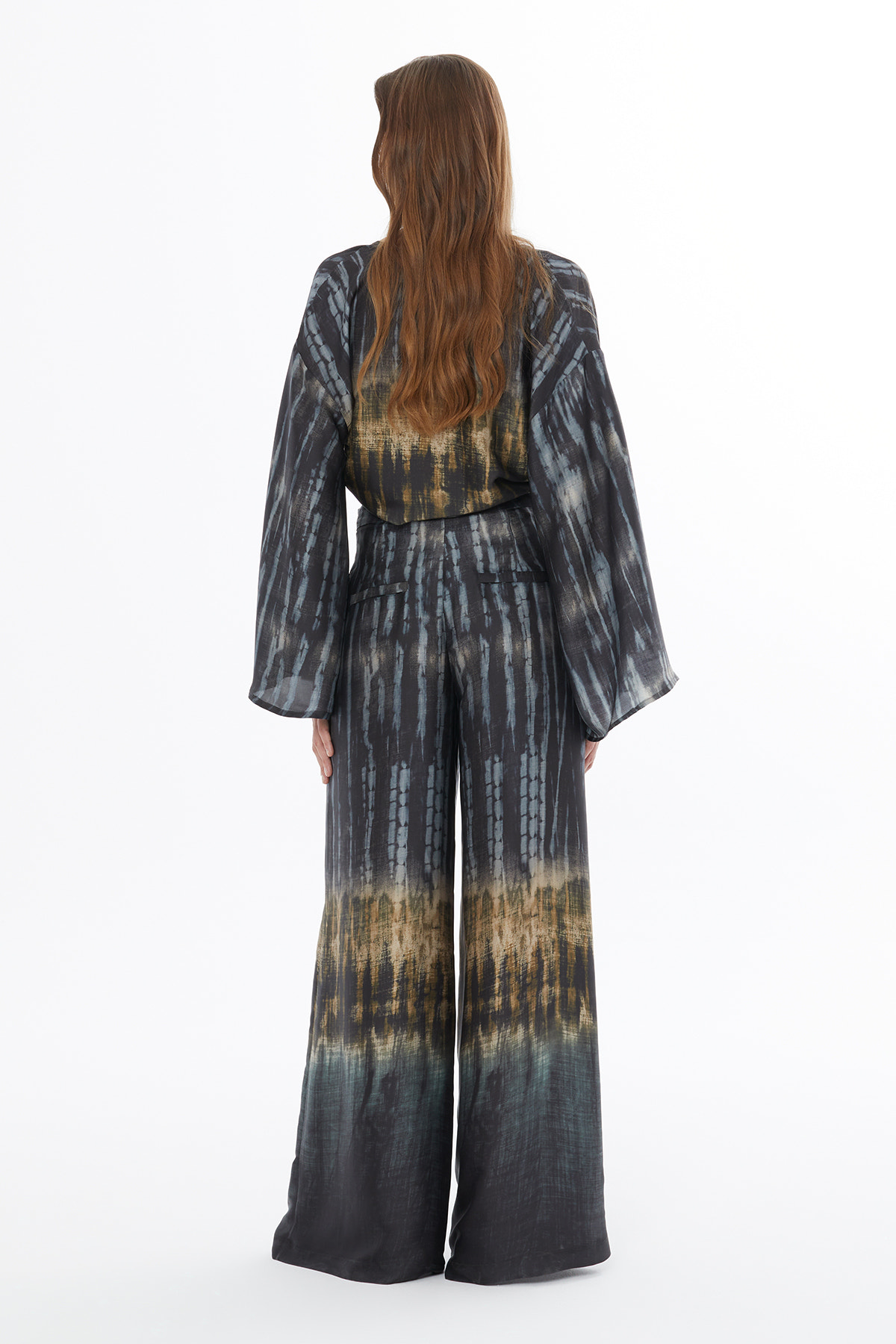 Pili Detaylı Cepli Desenli Rahat Kesim Pantolon