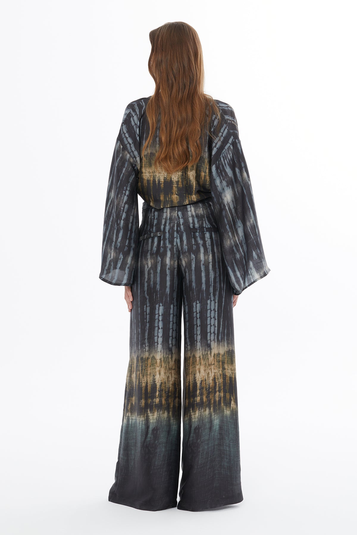 Pili Detaylı Cepli Desenli Rahat Kesim Pantolon