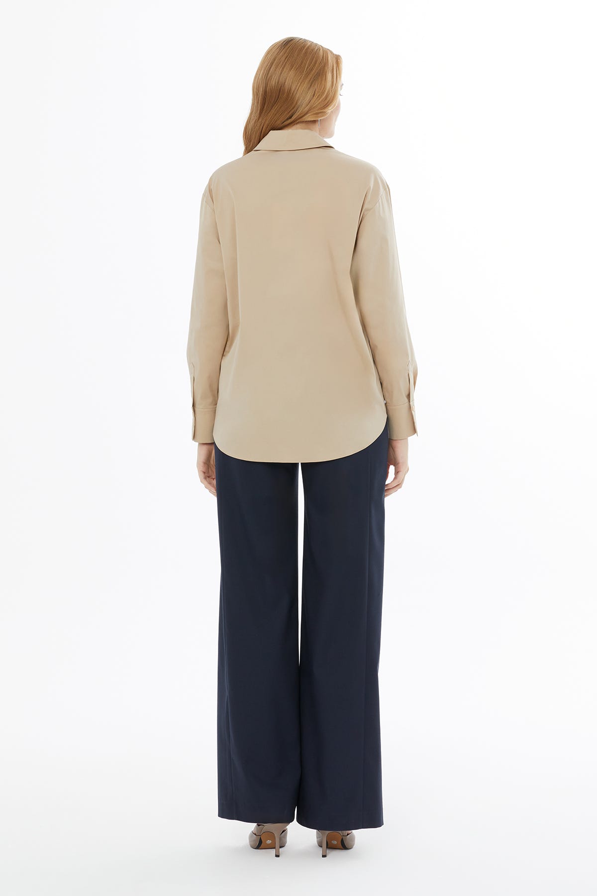 Gömlek Yakalı Boncuk İşlemeli Gömlek