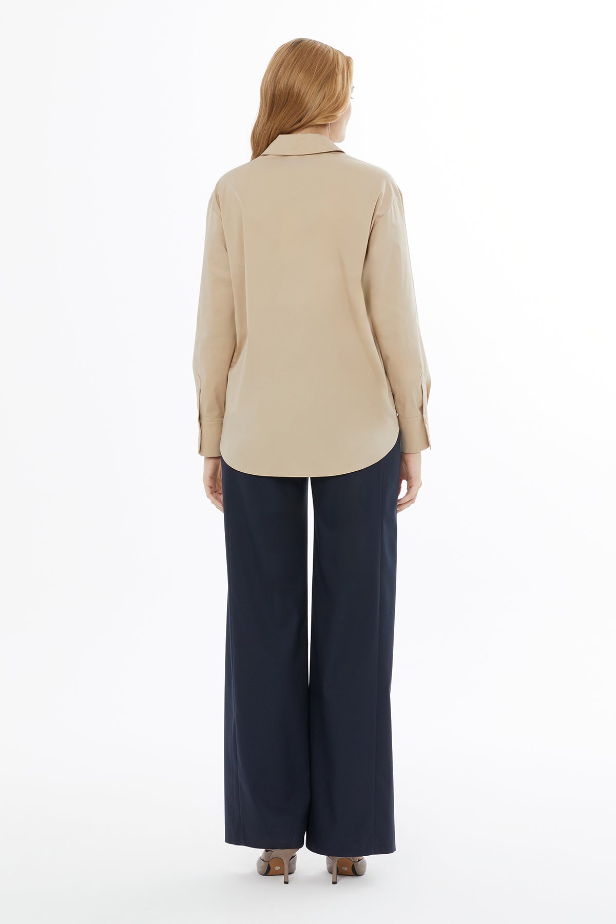 Gömlek Yakalı Boncuk İşlemeli Gömlek