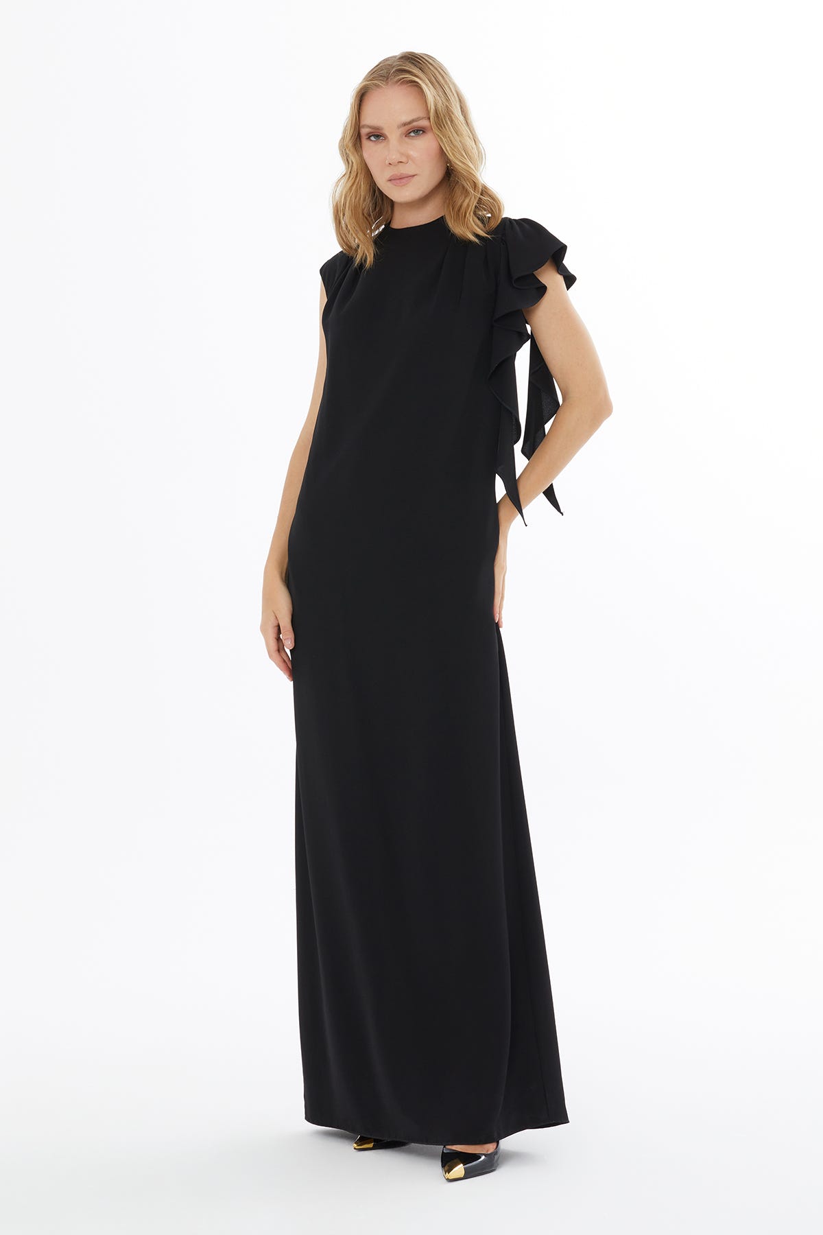 Sol Kol Fırfır Detaylı Arkası Yırtmaç Detaylı Sıfır Kol Uzun Elbise