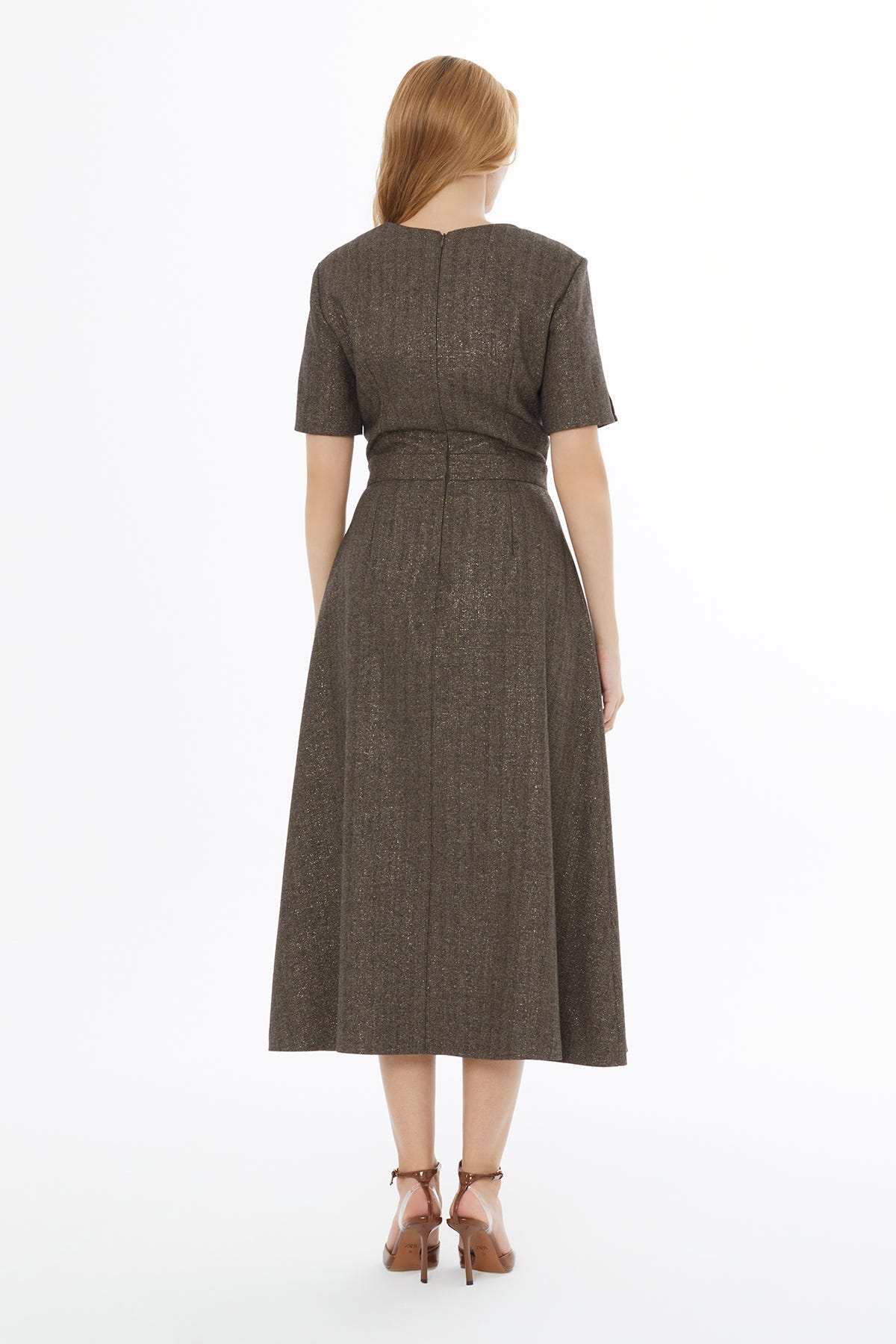 Asimetrik Yaka Arkası Fermuar Kapamalı Midi Elbise