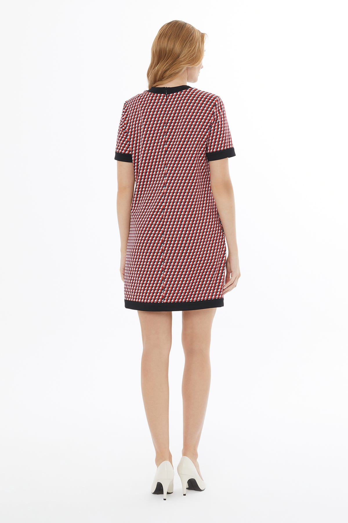 Yuvarlak Yaka Cepli Kısa Kollu Mini Elbise