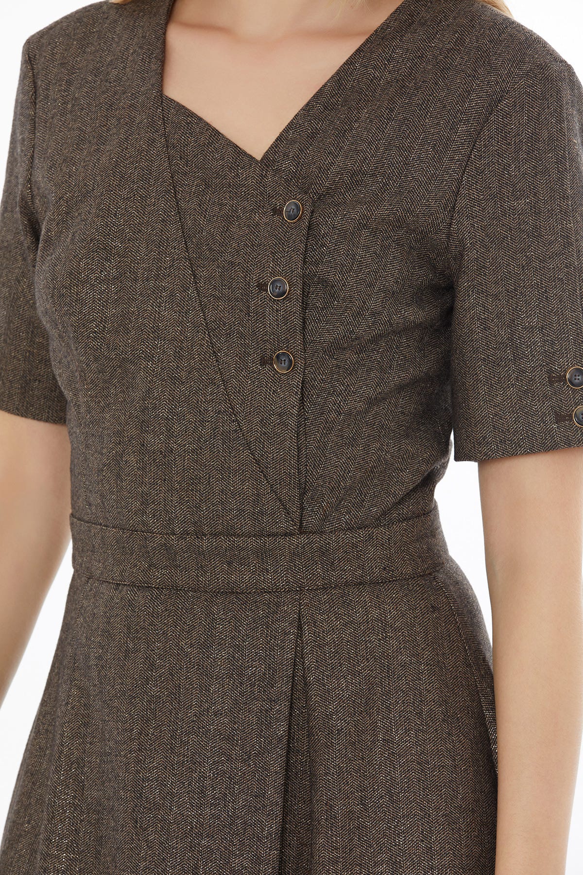 Asimetrik Yaka Arkası Fermuar Kapamalı Midi Elbise