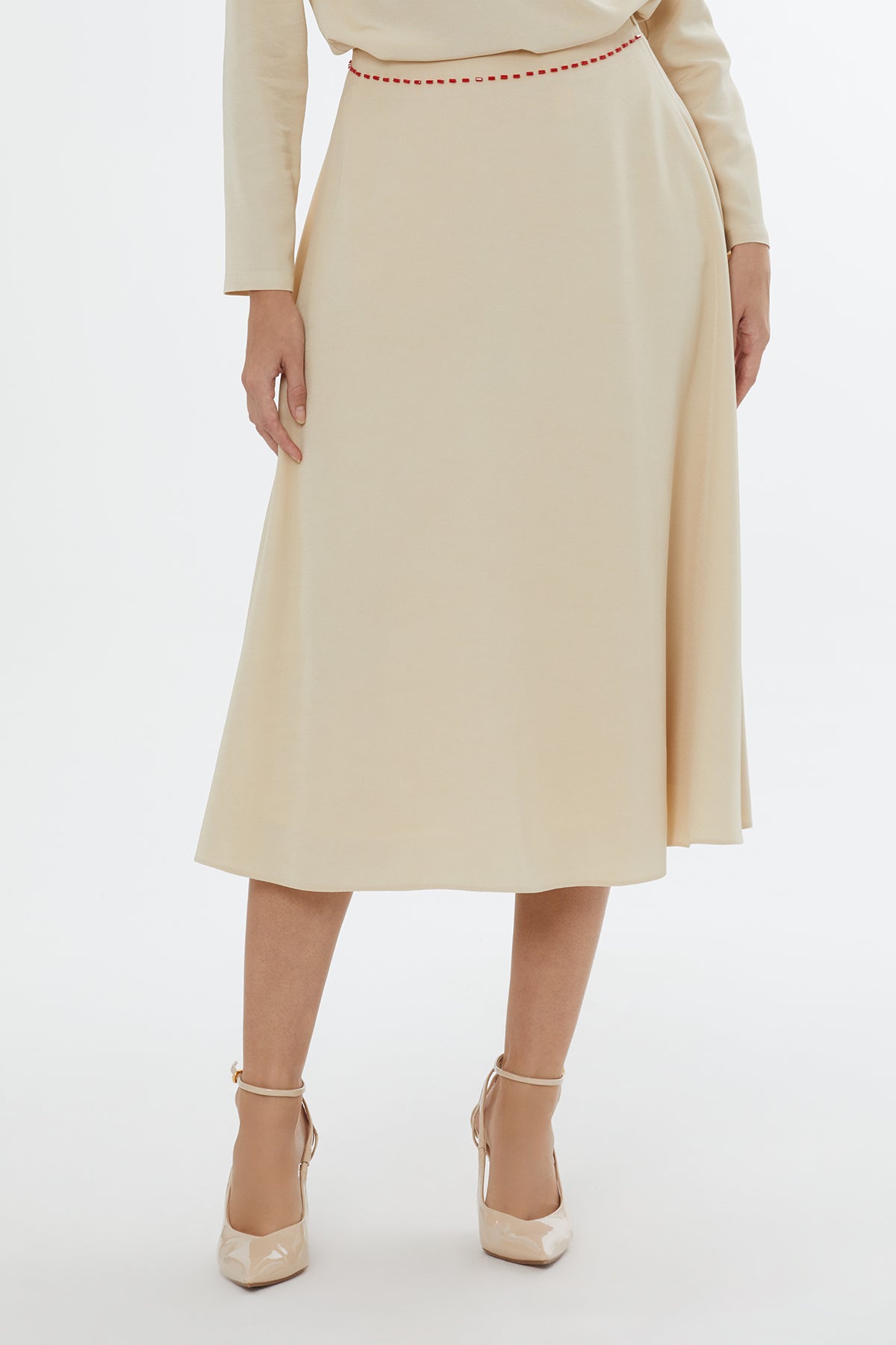 Yandan Fermuarlı Boncuk İşlemeli Kloş Etek