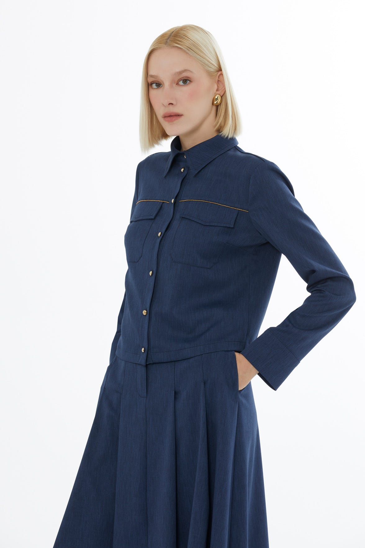 Gömlek Ve Kemerli Kanca Midi Boy Etekli Takım