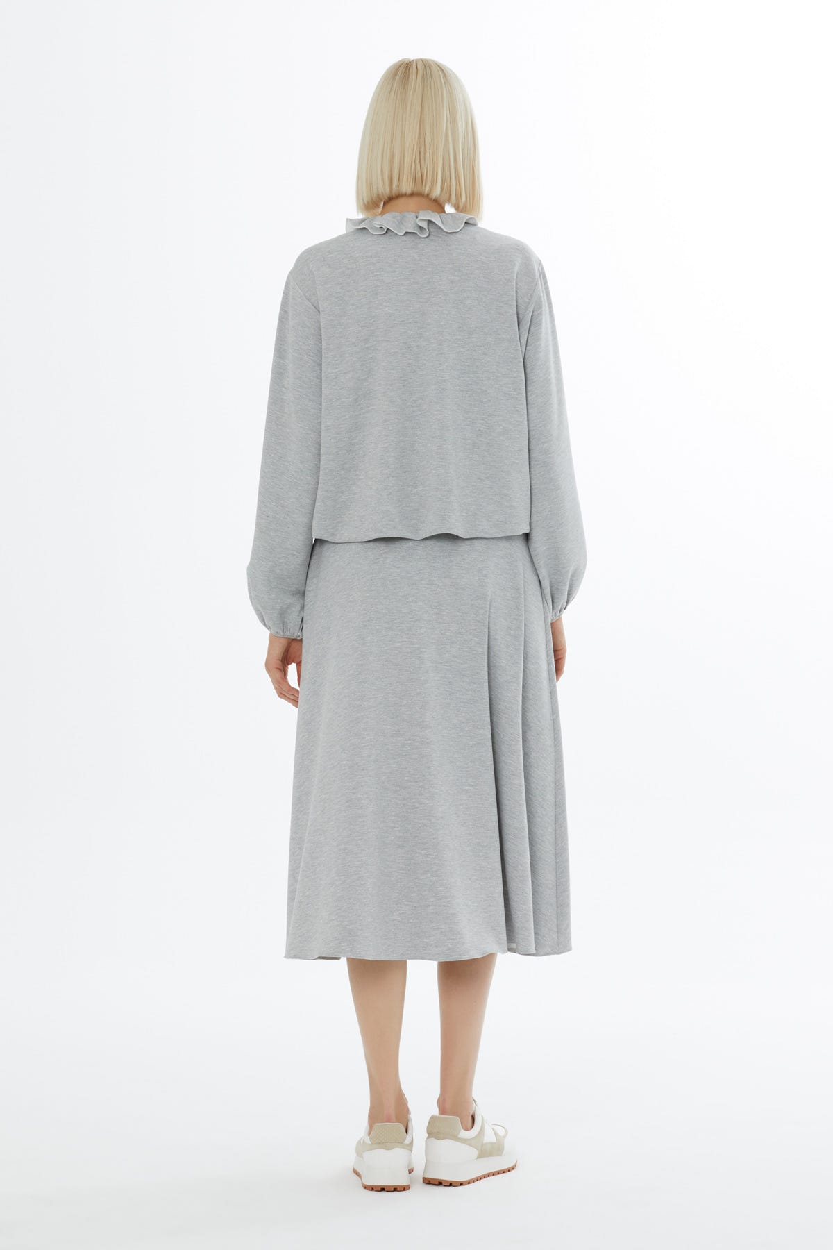 Fermuar Kapamalı Önü Fırfırlı Hırka Ve Pileli Etekli Takım