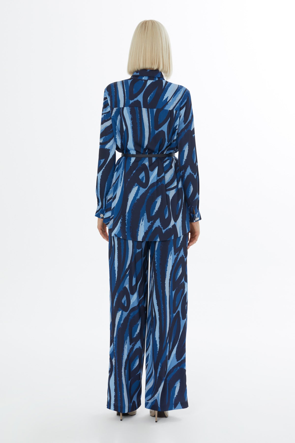 Düğme Kapamalı Desenli Beli Lastikli Rahat Takım