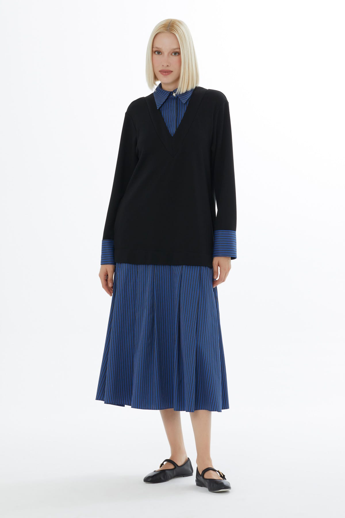 Uzun Kollu  Yakalı  Gömlek Detaylı  Uzun Elbise