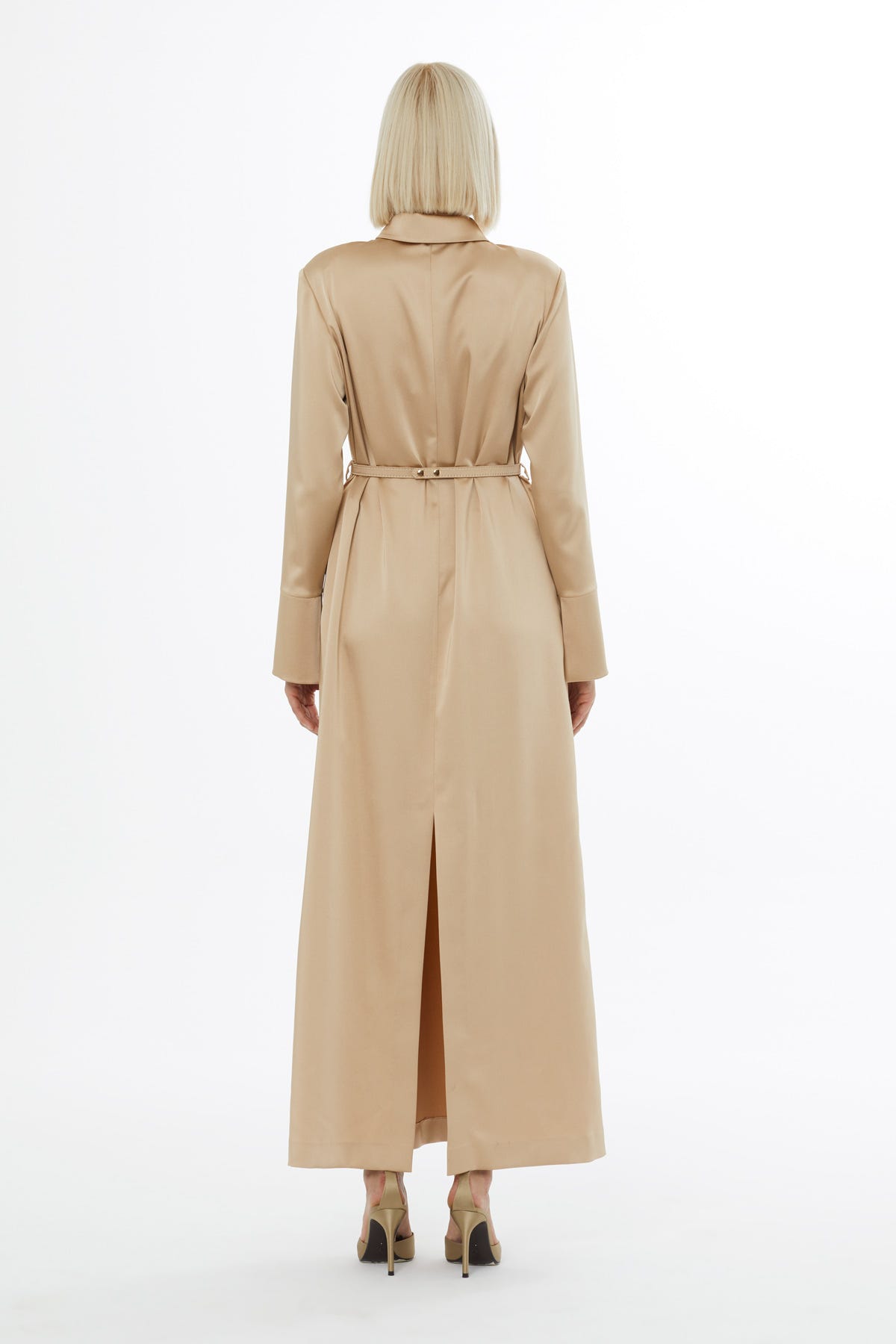 Uzun Kollu Yakalı Kemerli Uzun Elbise