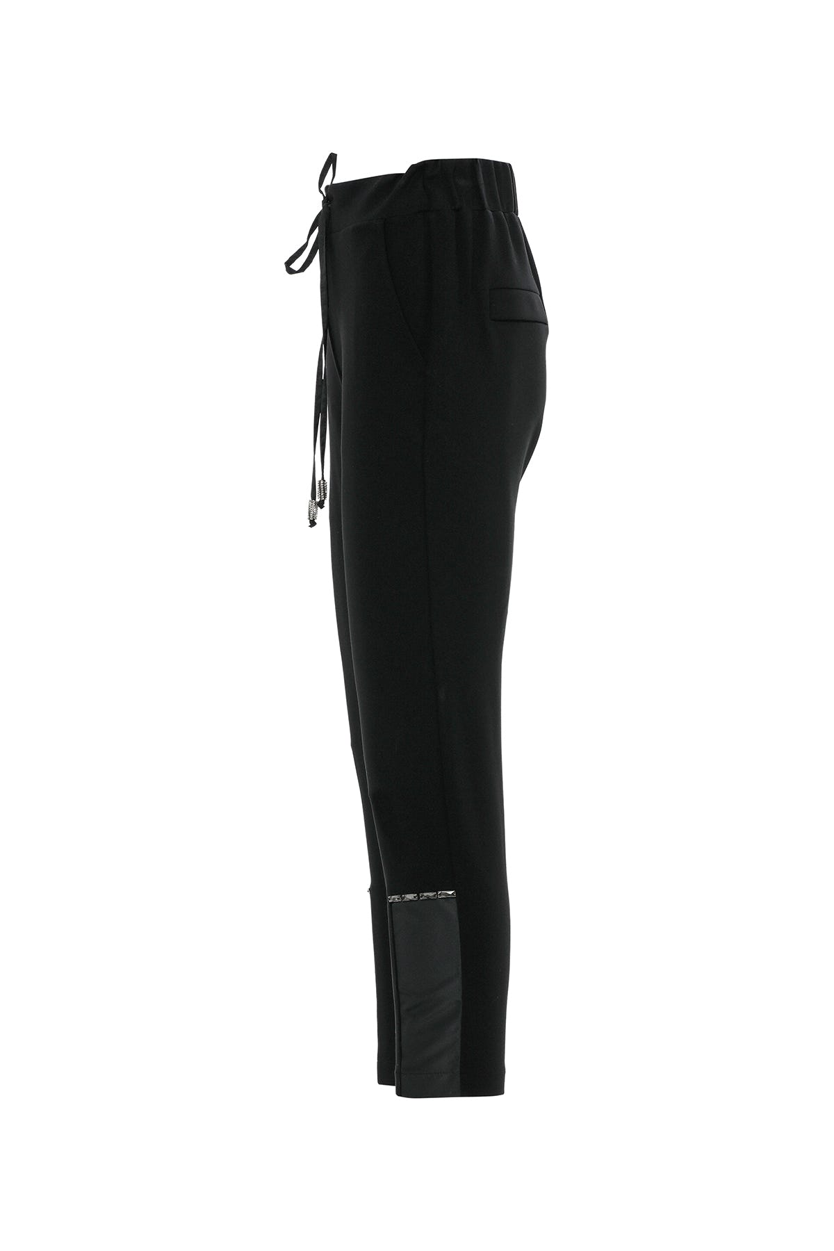 Arka Beli Lastikli Bağ Ucu Taşlı Siyah Eşofman Altı