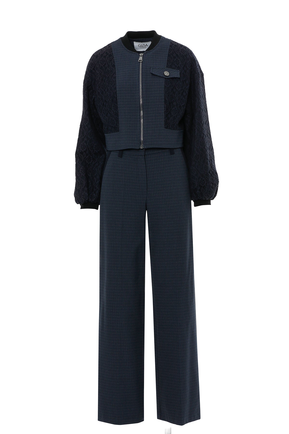 Kolları Dantelli Kısa Ceket Ve Pantolonlu Takım