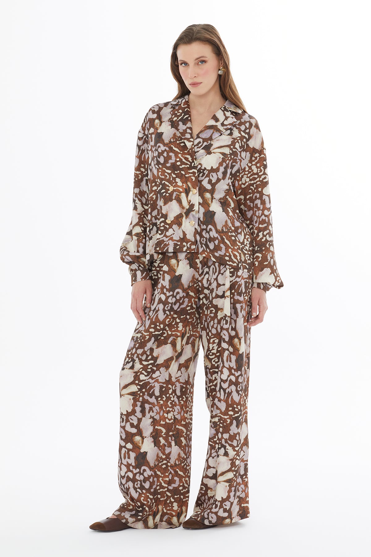 Önden Düğme Kapamalı Astarsız Kadın Gömlek