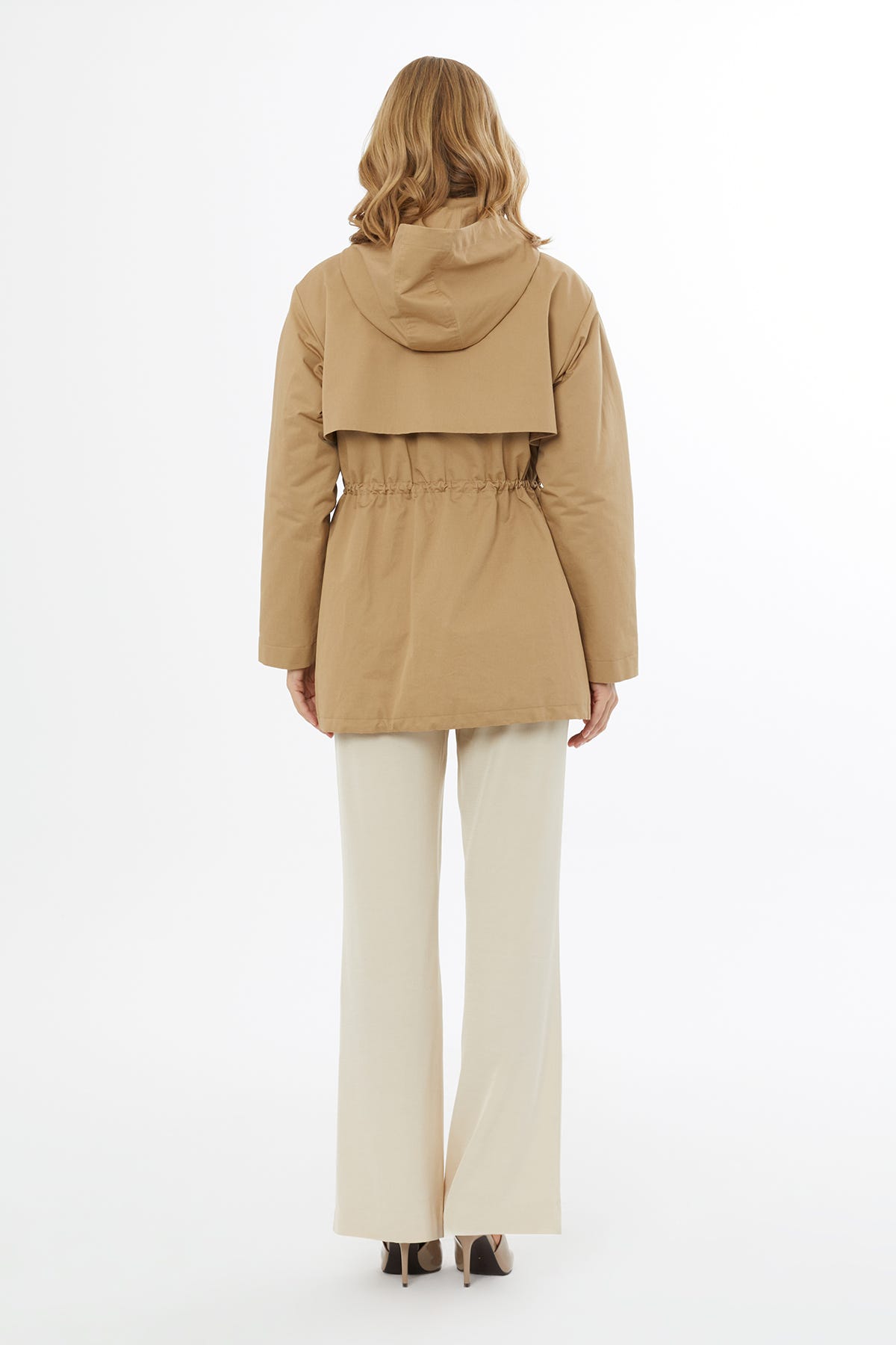 Önden Çıtçıtlı Koldan Büzgülü Stoperli Ceket