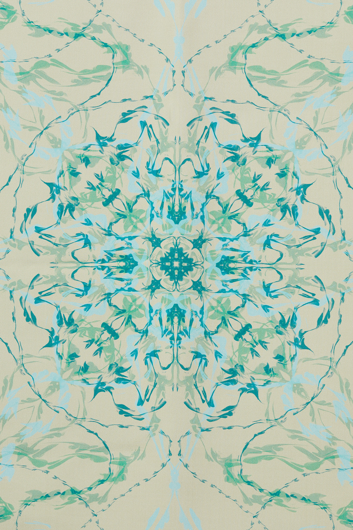 Simetrik Soyut Desenli Eşarp